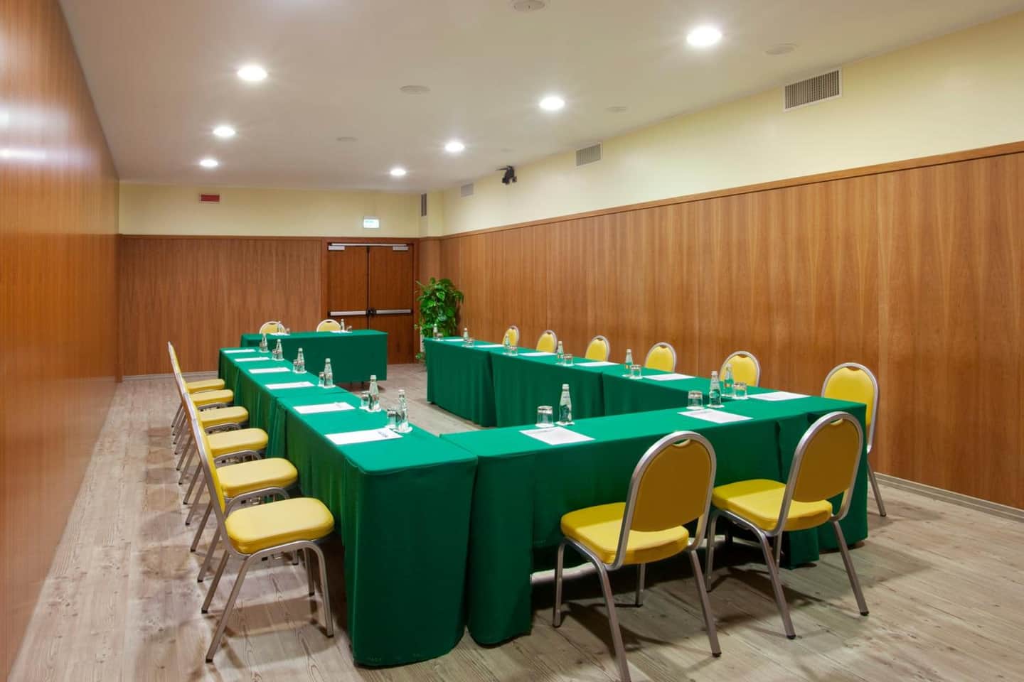 Holiday Inn Cagliari