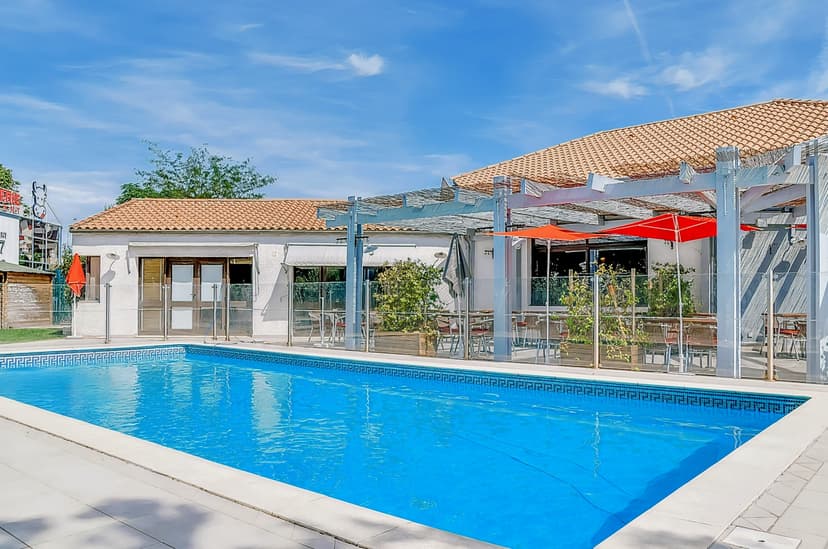 ibis Salon-de-Provence South