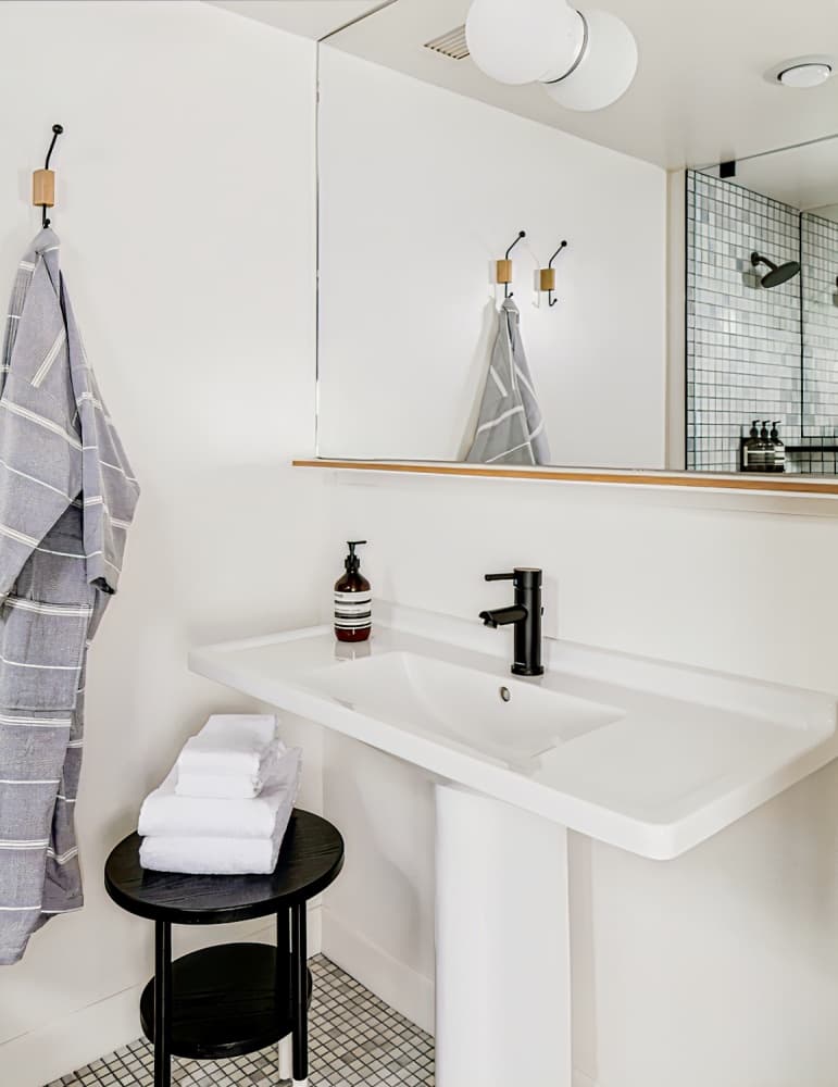 Hotel June Los Angeles