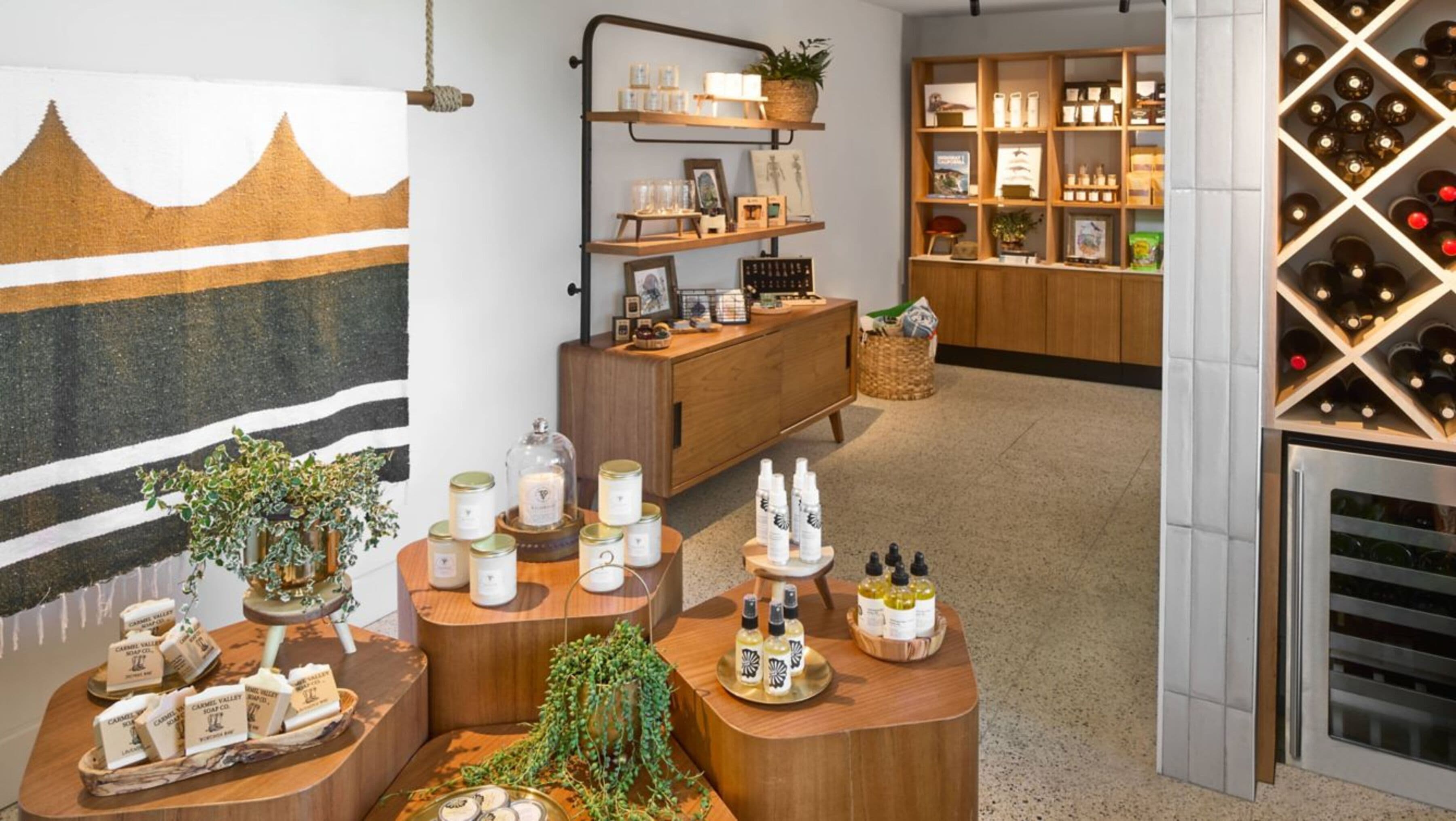 Monterey Beach Hotel, a Tribute Portfolio Hotel