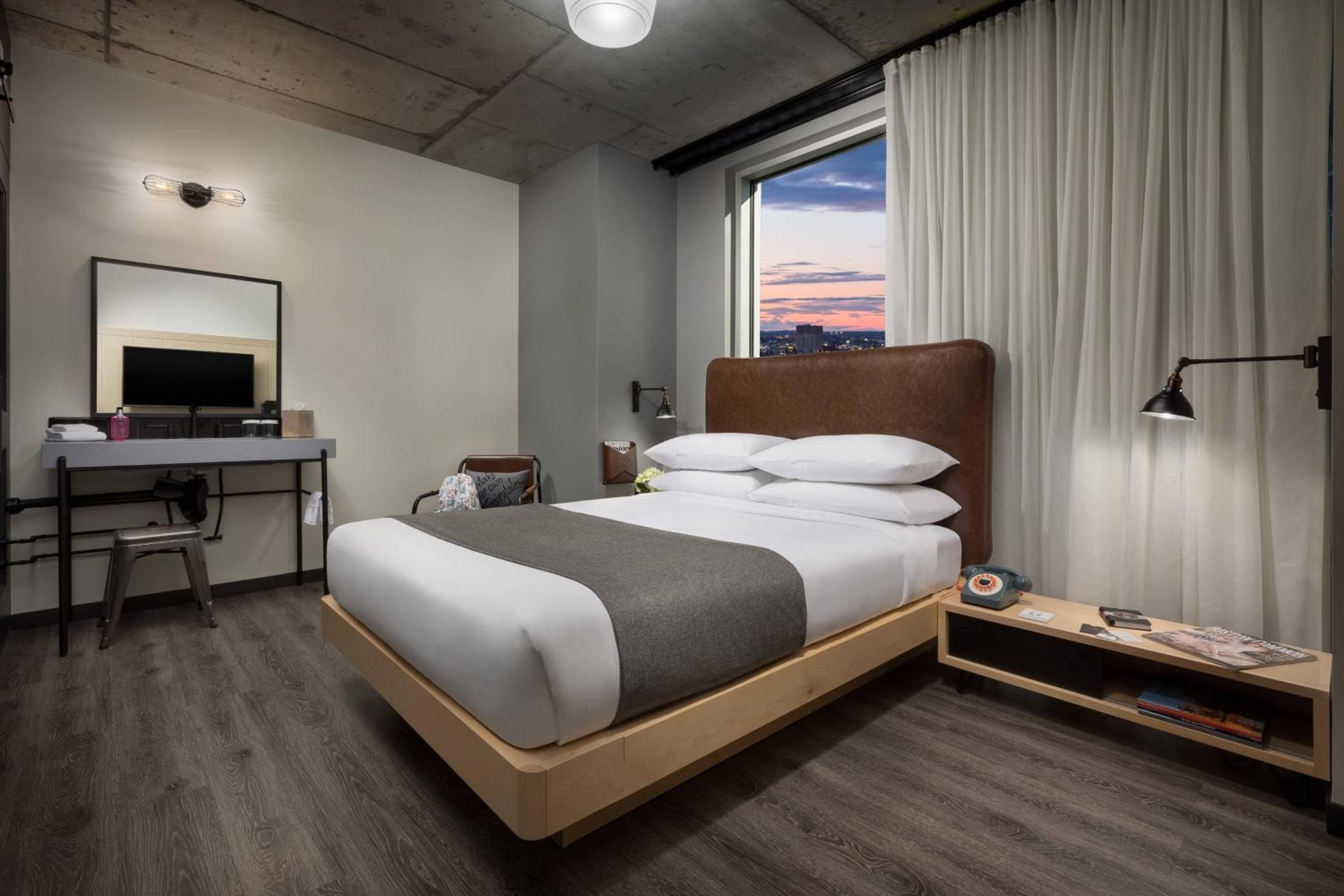 Moxy Boston Downtown