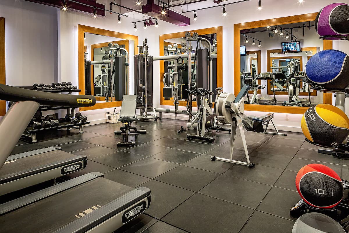 YOTEL New York Times Square