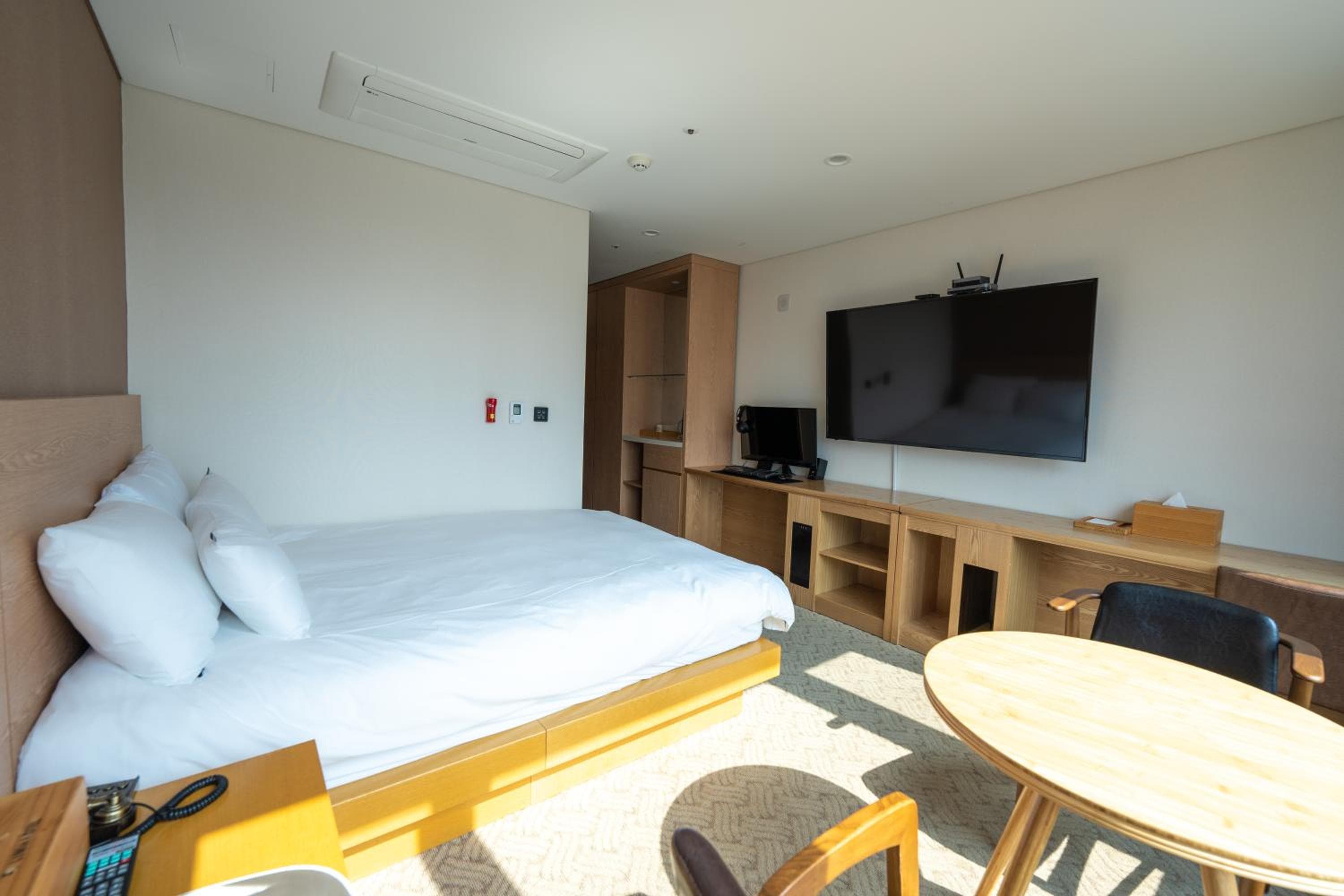 Jongno Hotel Lumia 종로 호텔 루미아