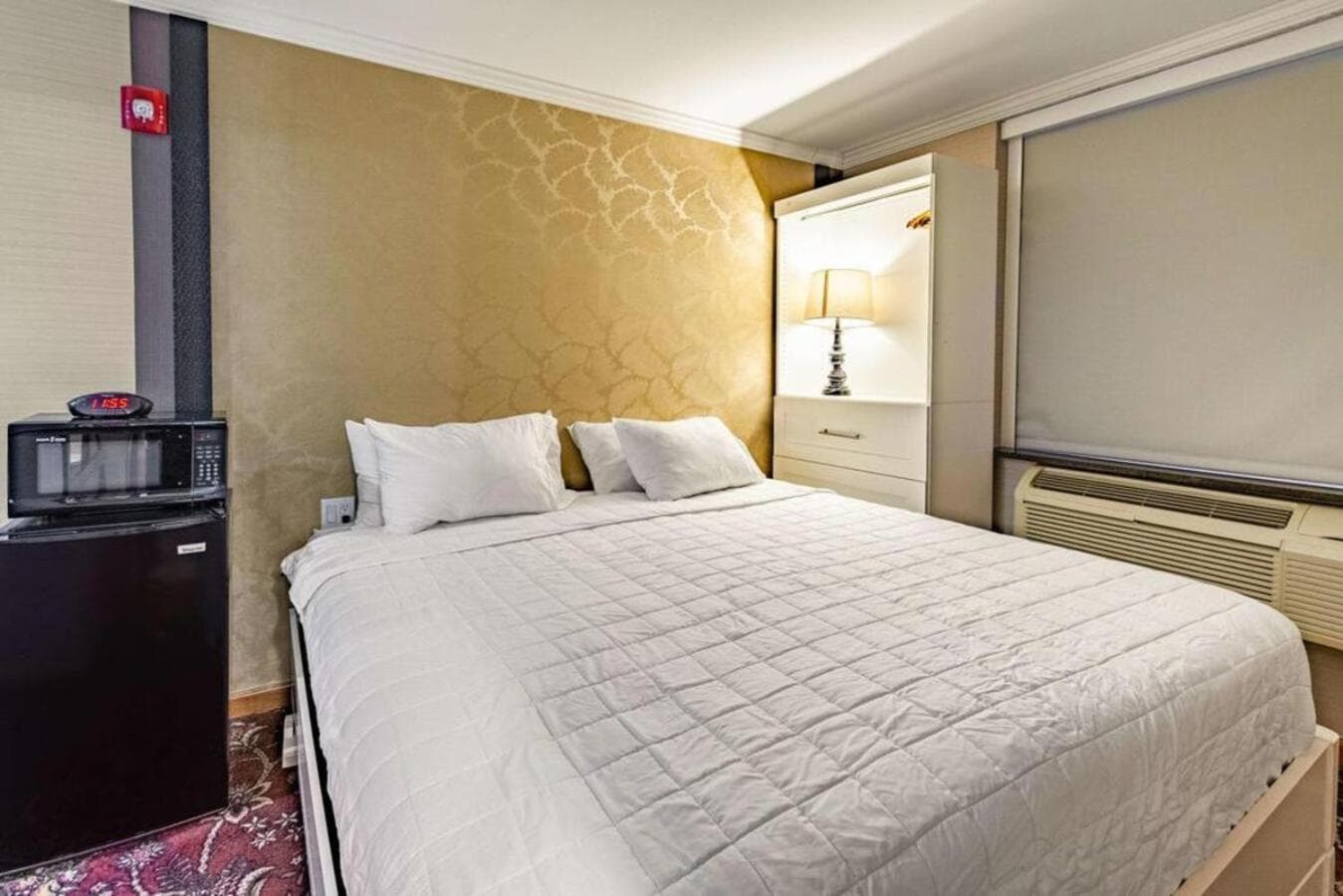 Umbrella Hotel Brooklyn