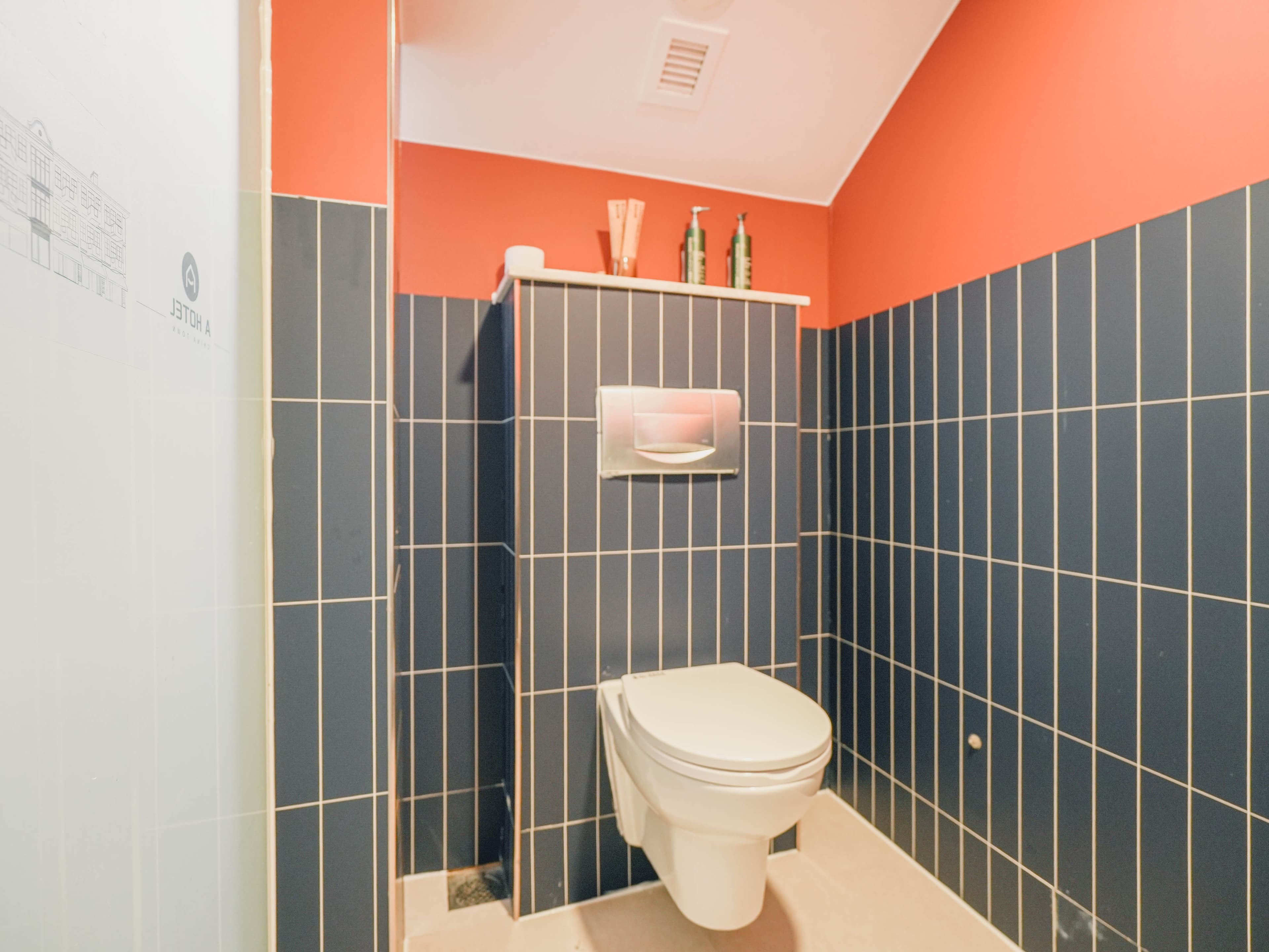 A Hotel Chinatown, Newly Renovated