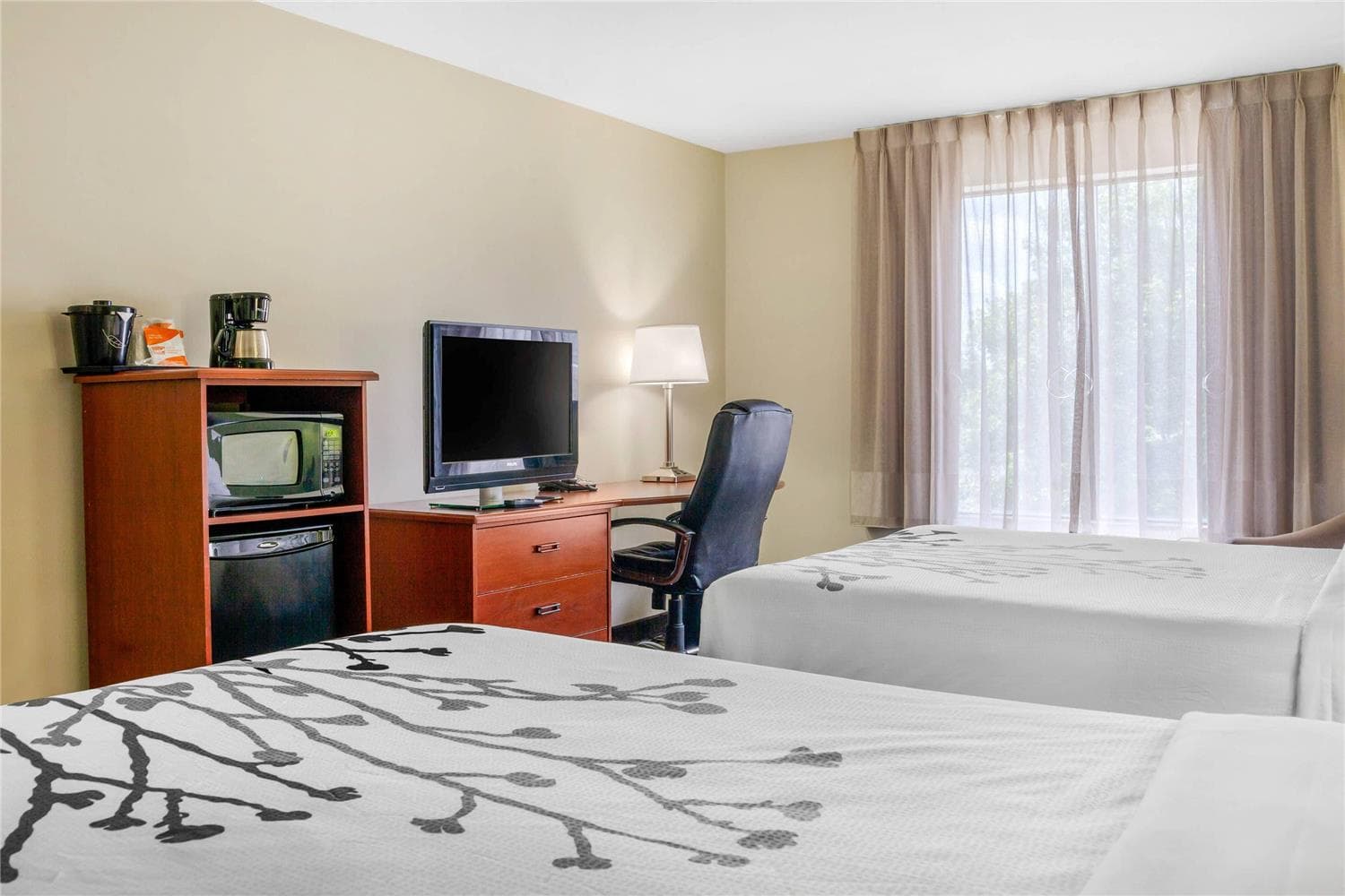 Sleep Inn & Suites Milwaukee Airport