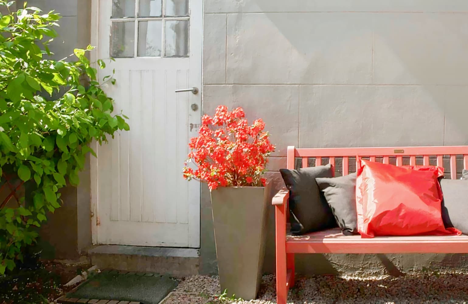 Monty Small Design Hotel