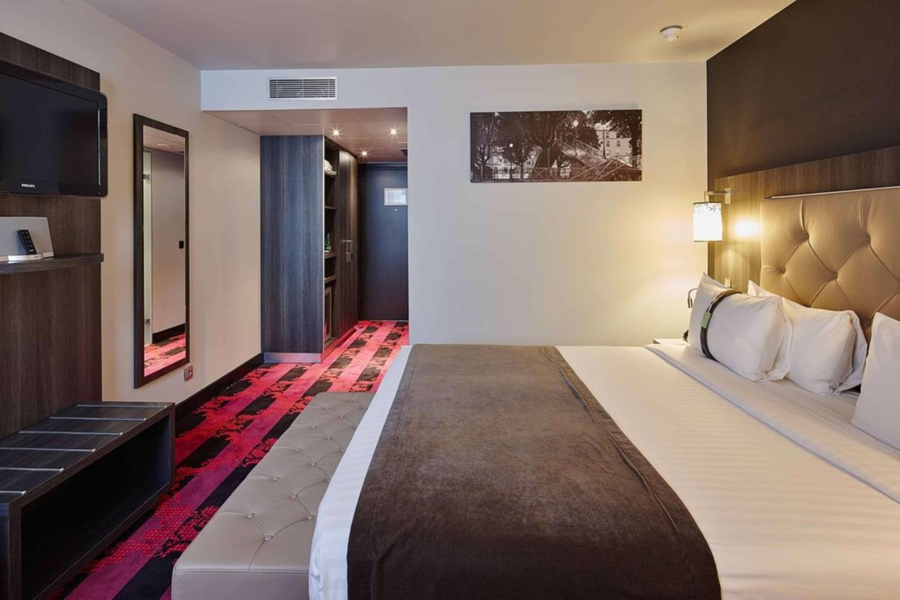 DoubleTree by Hilton Paris Bougival