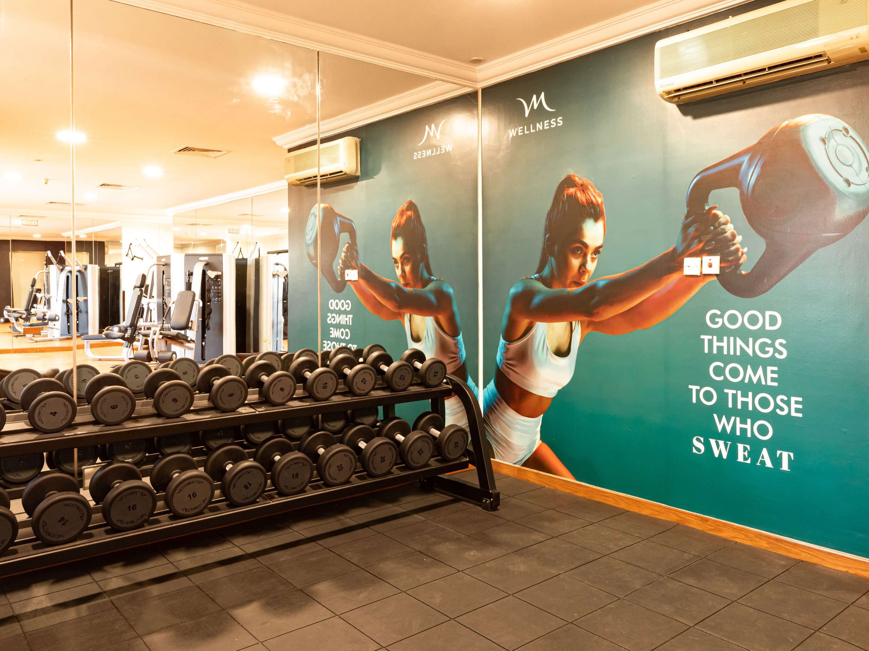 Mercure Grand Hotel Seef - All Suites