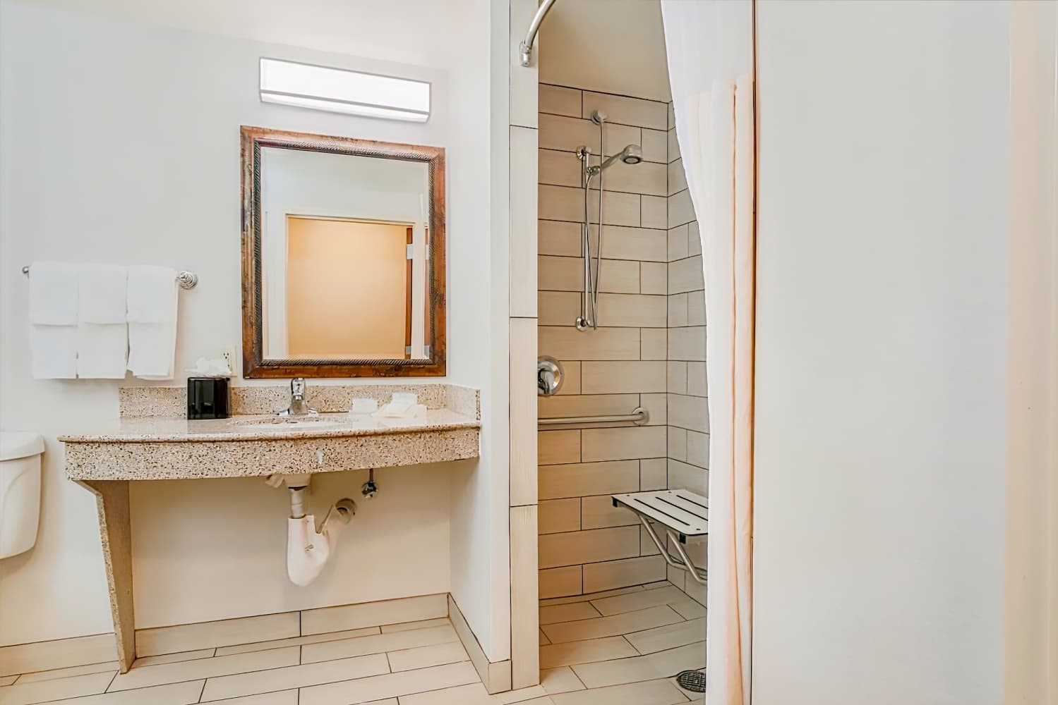 Hilton Garden Inn Bakersfield