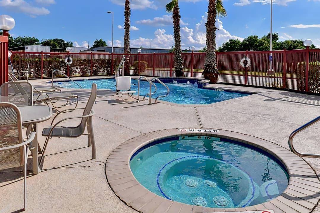 Hampton Inn Houston Deer Park Ship Area