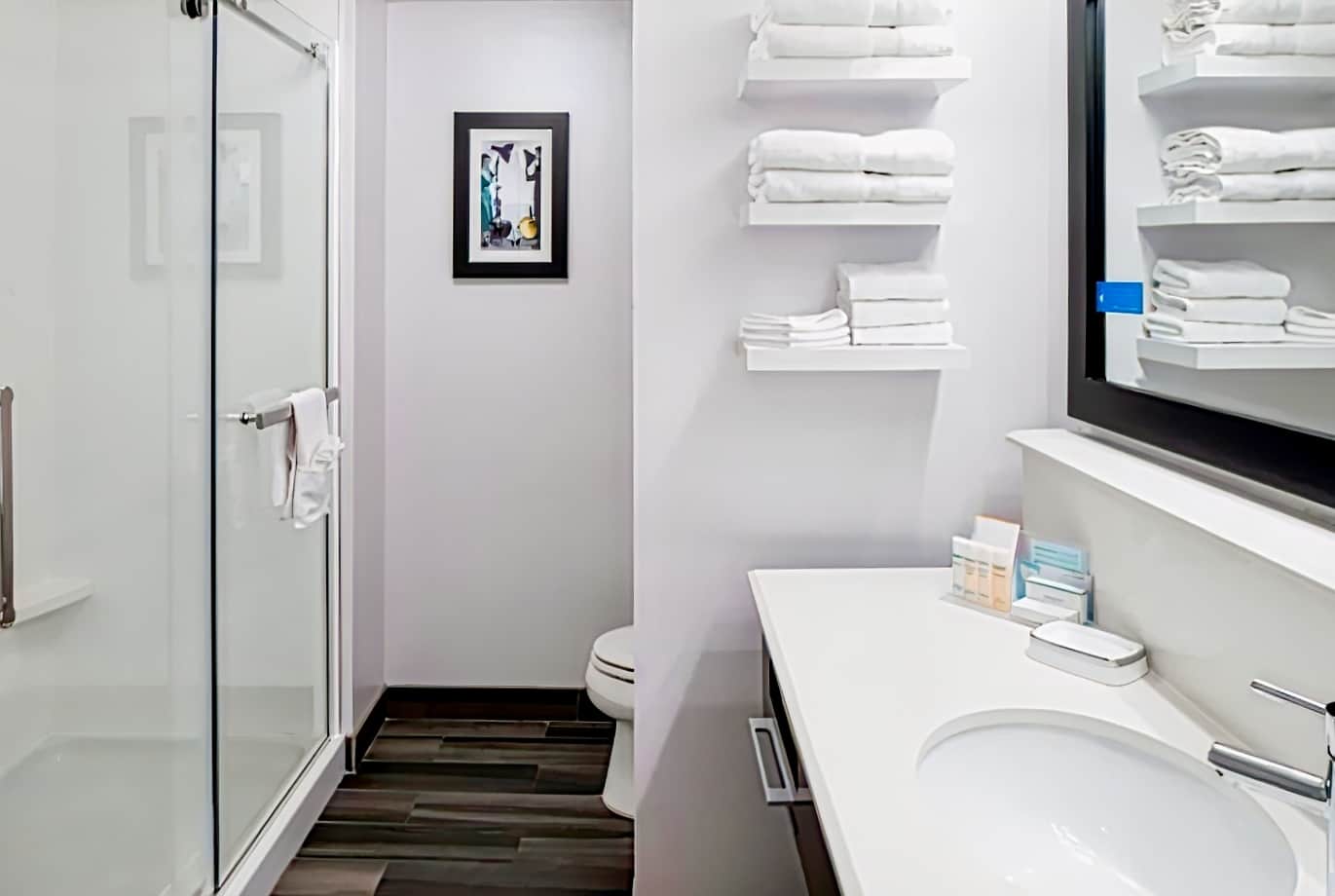 Hampton Inn & Suites Los Angeles/Hollywood