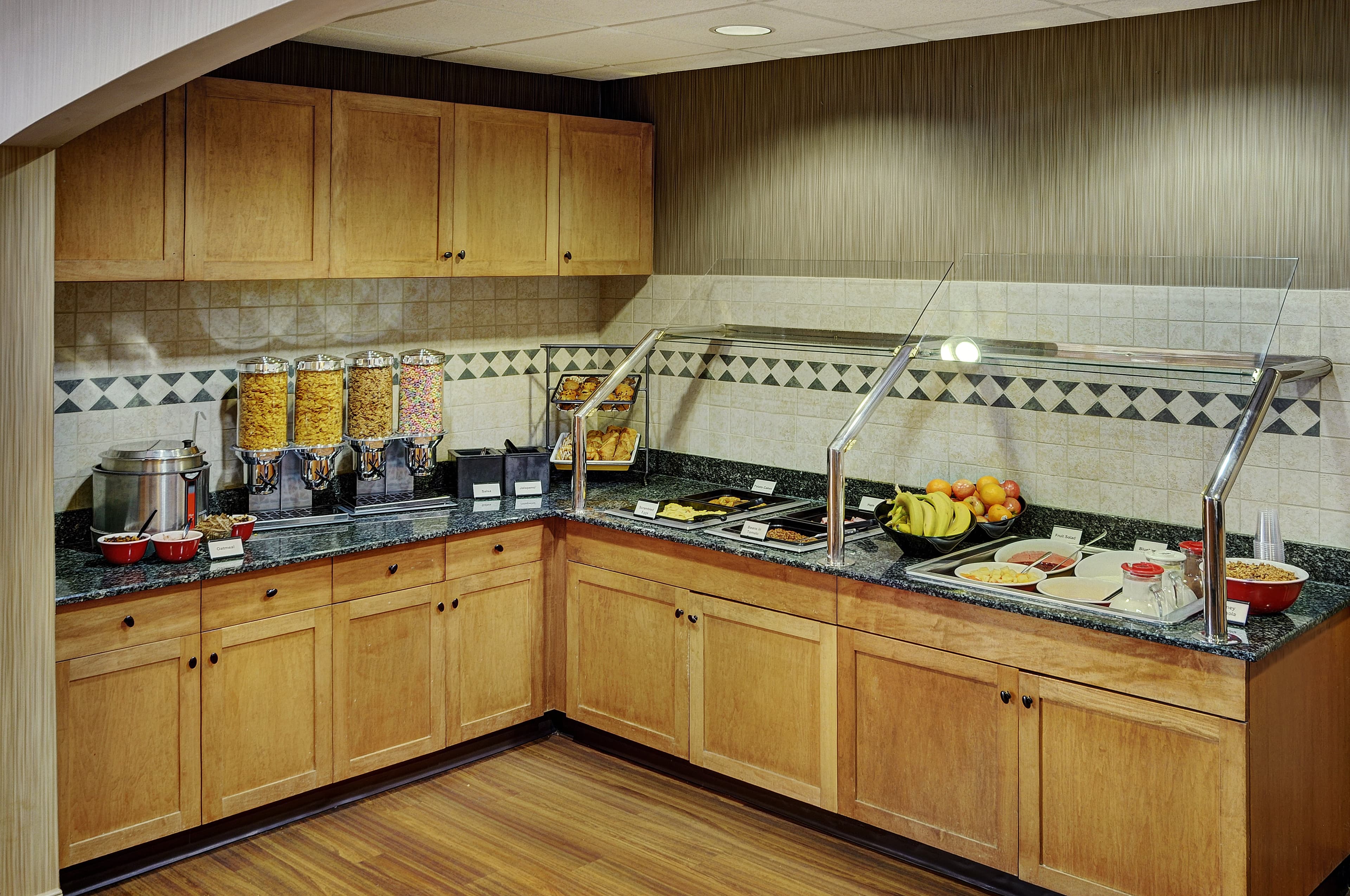 Lakeview Signature Inn Calgary Airport