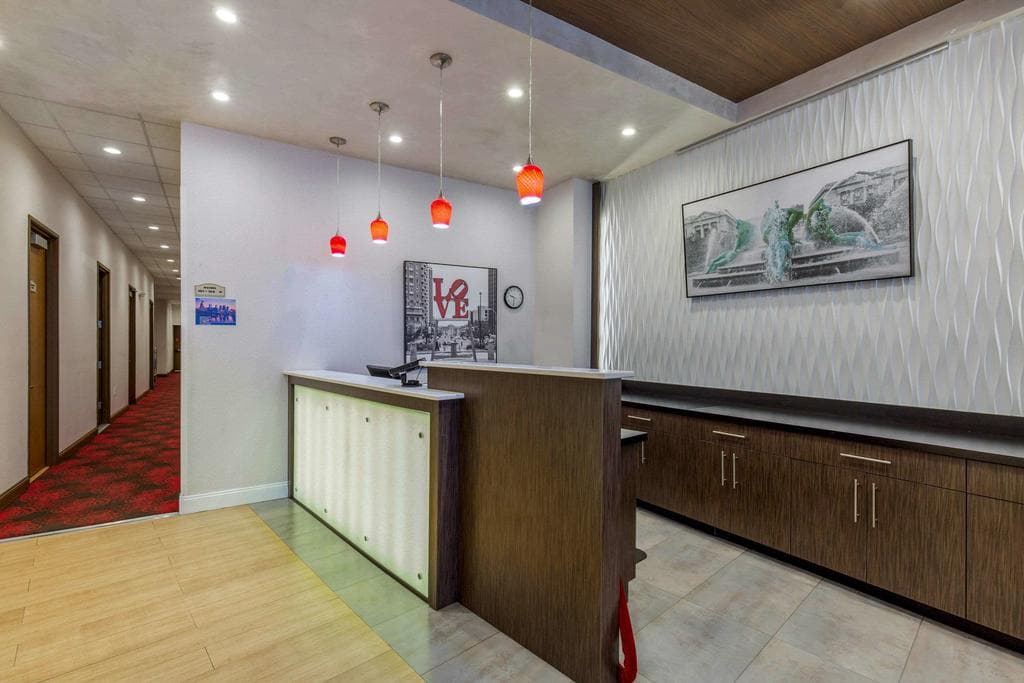 Rodeway Inn Center City