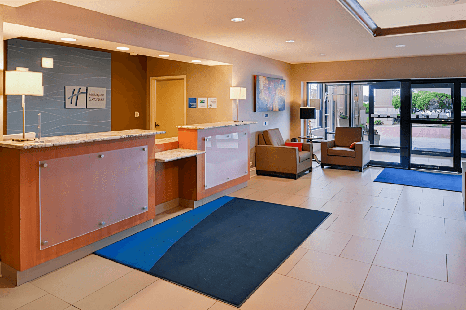 Holiday Inn Express Crestwood