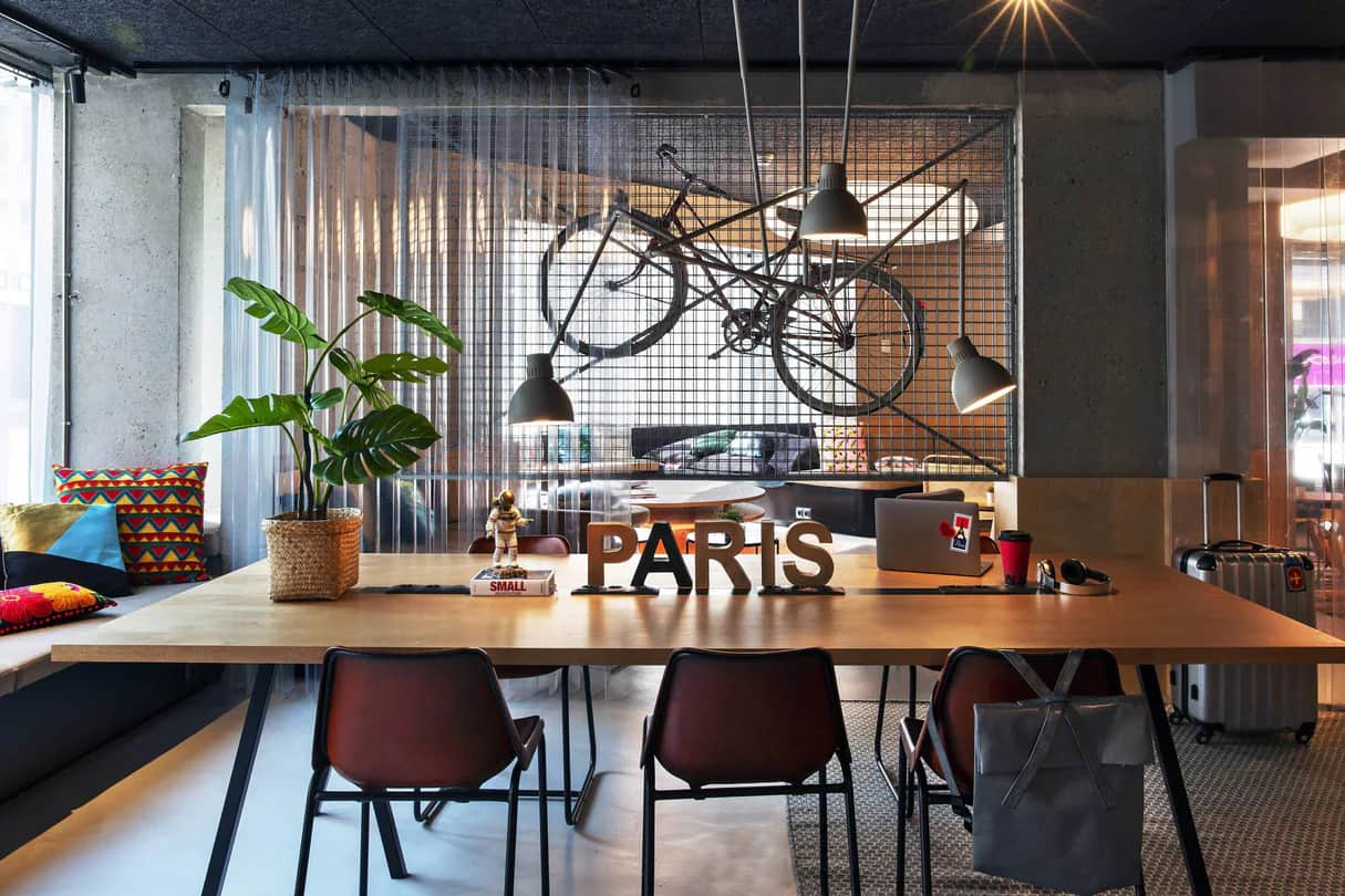 Moxy Bastille
