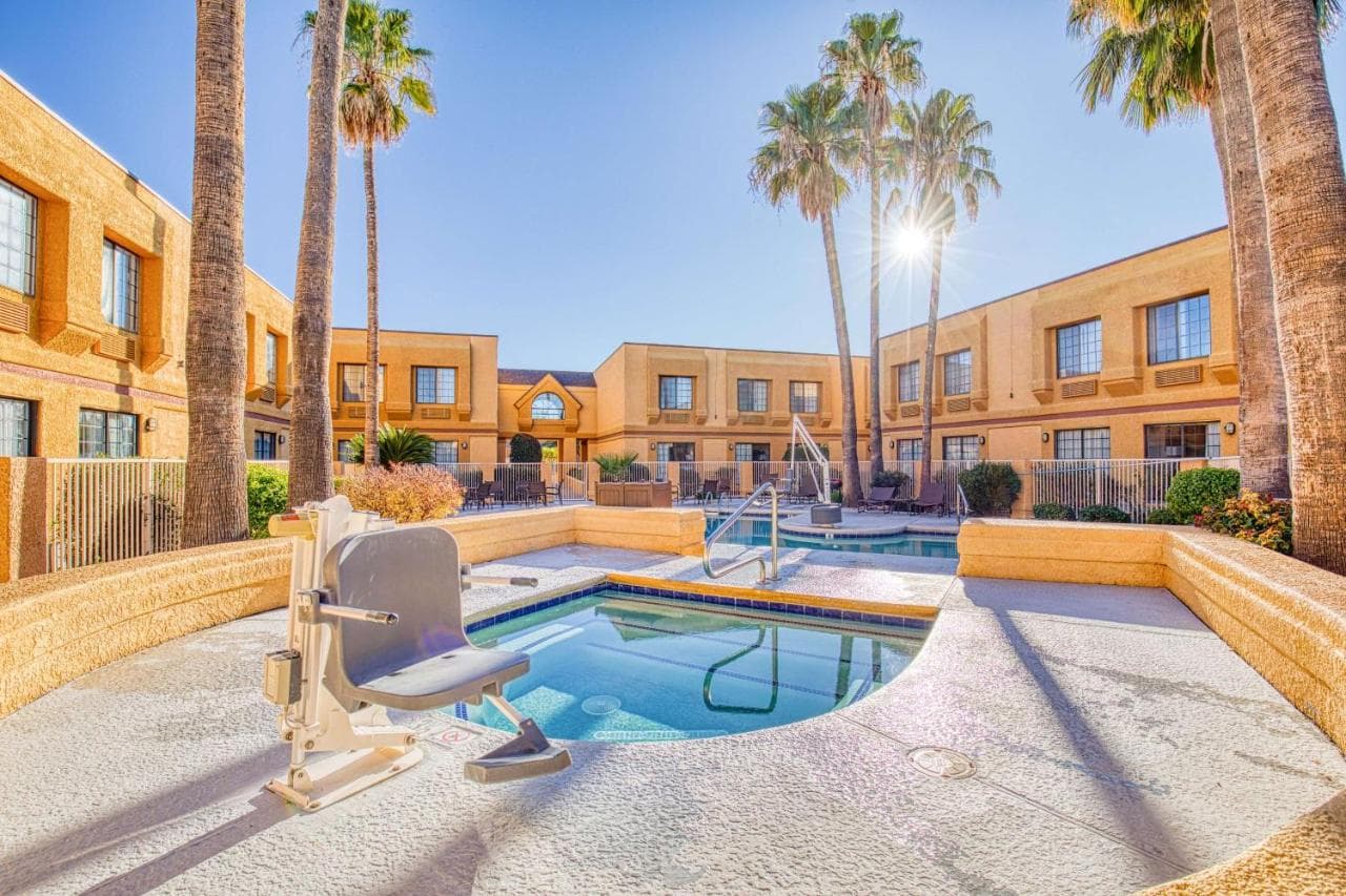 Best Western Green Valley Inn