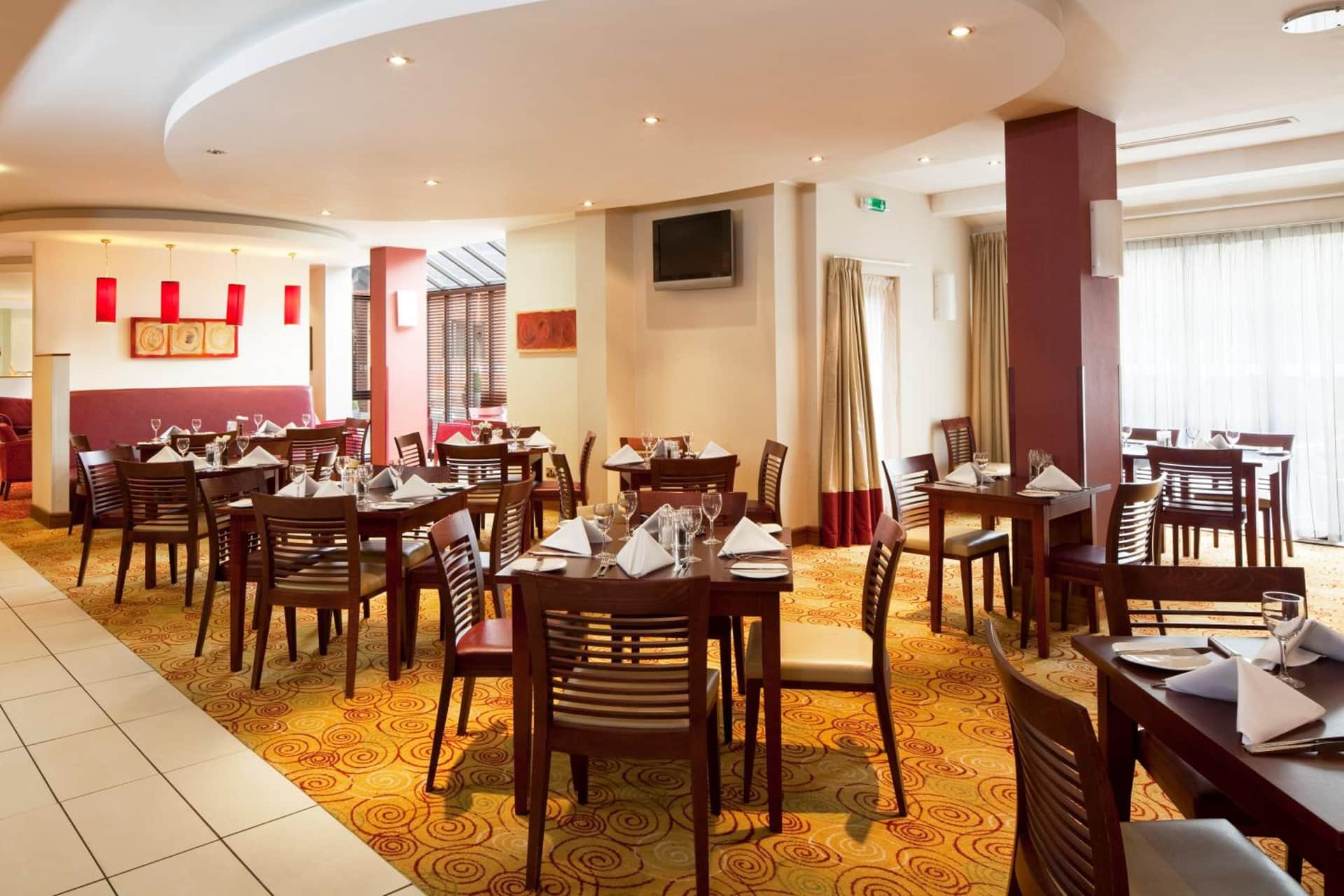 Holiday Inn Northampton, an IHG Hotel