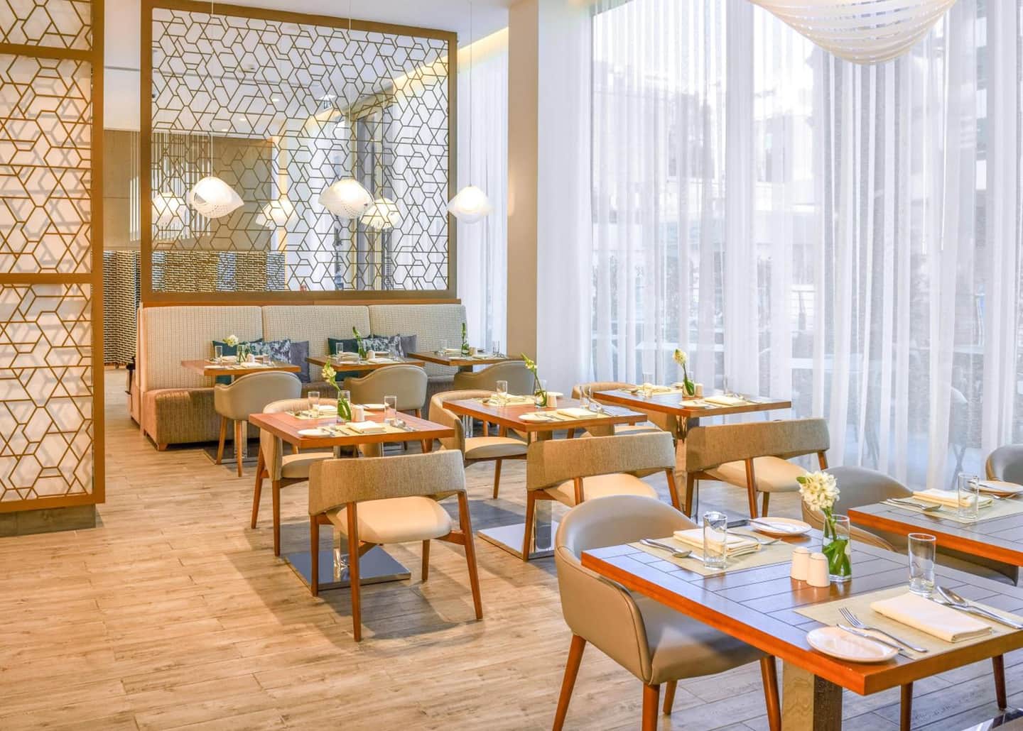 Grand Mercure Dubai City