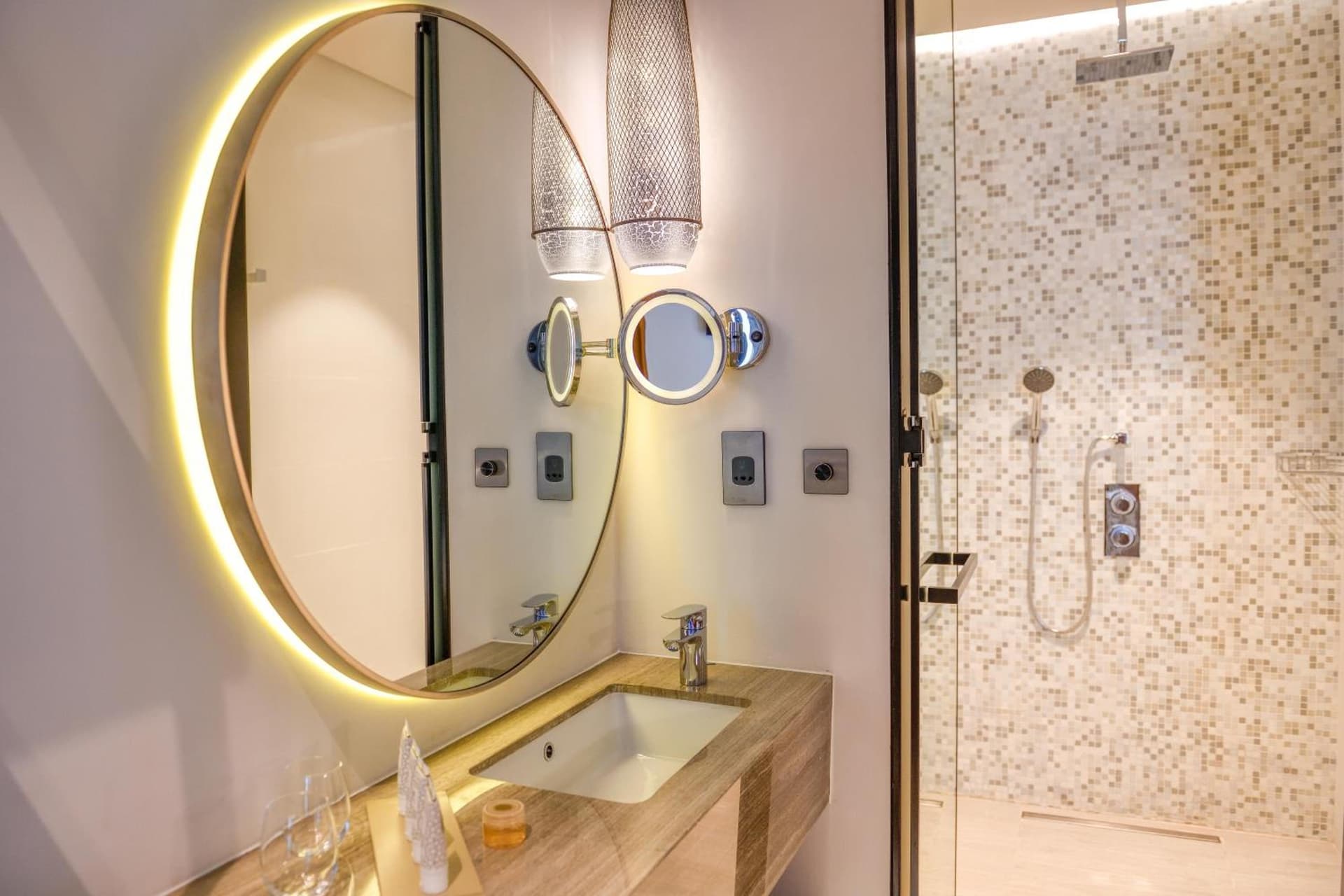 Grand Mercure Dubai City