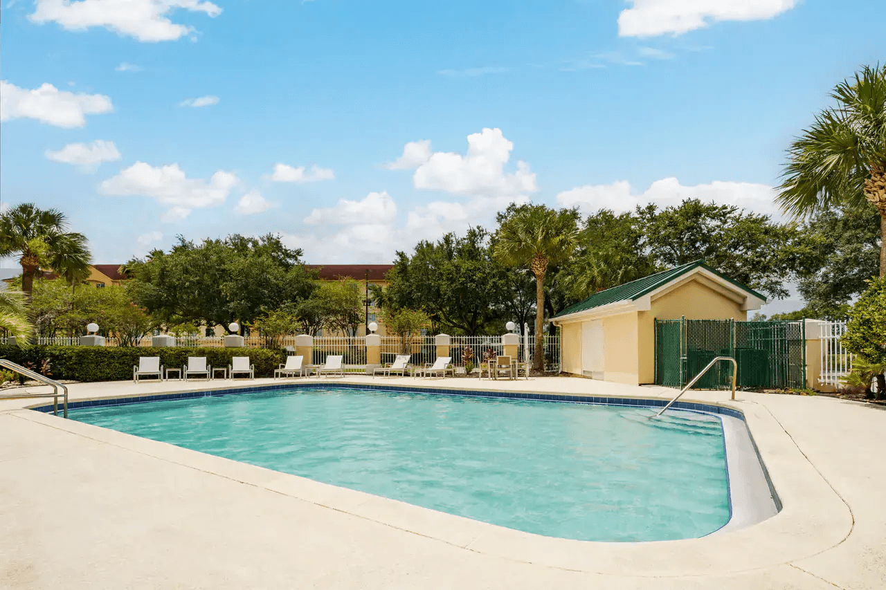 Country Inn & Suites by Radisson, Orlando Airport, FL
