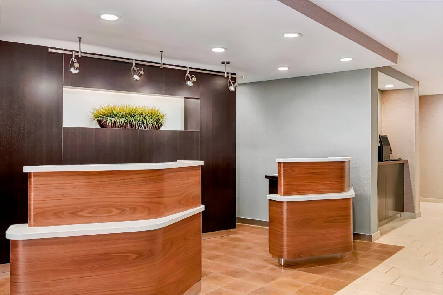 Courtyard by Marriott Dayton North