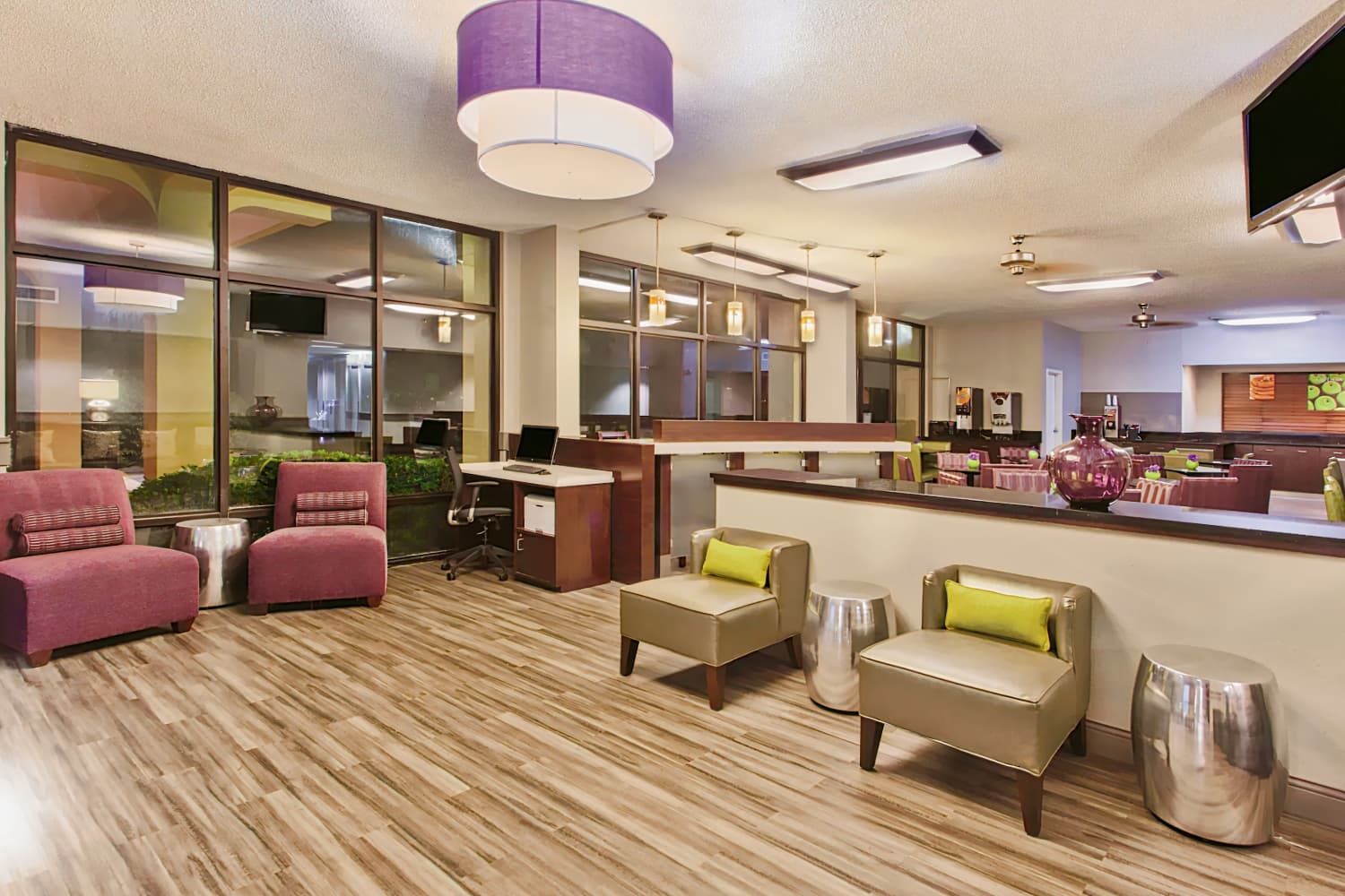 La Quinta Inn & Suites by Wyndham Charleston Riverview