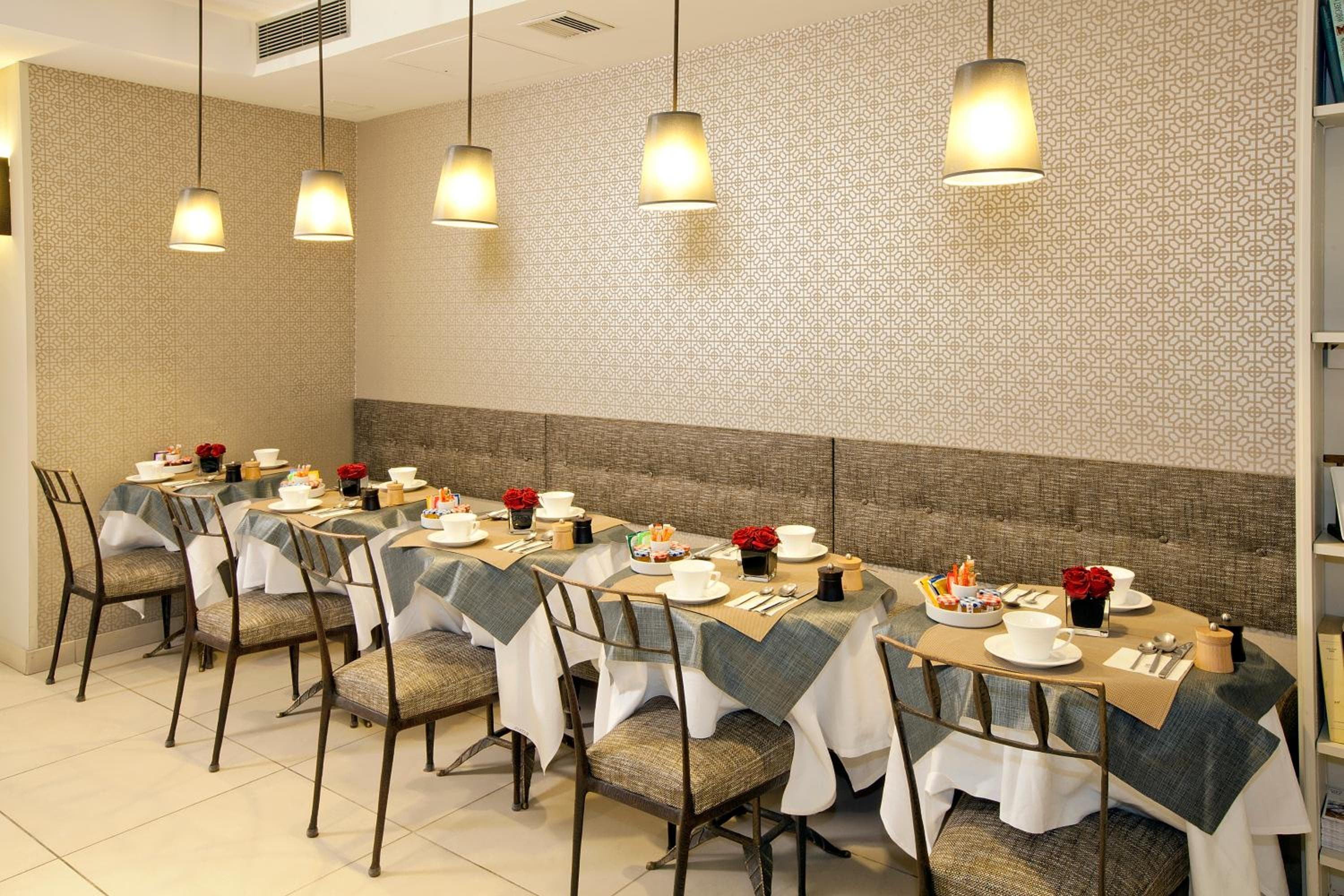 Hôtel Paris Louvre Opéra