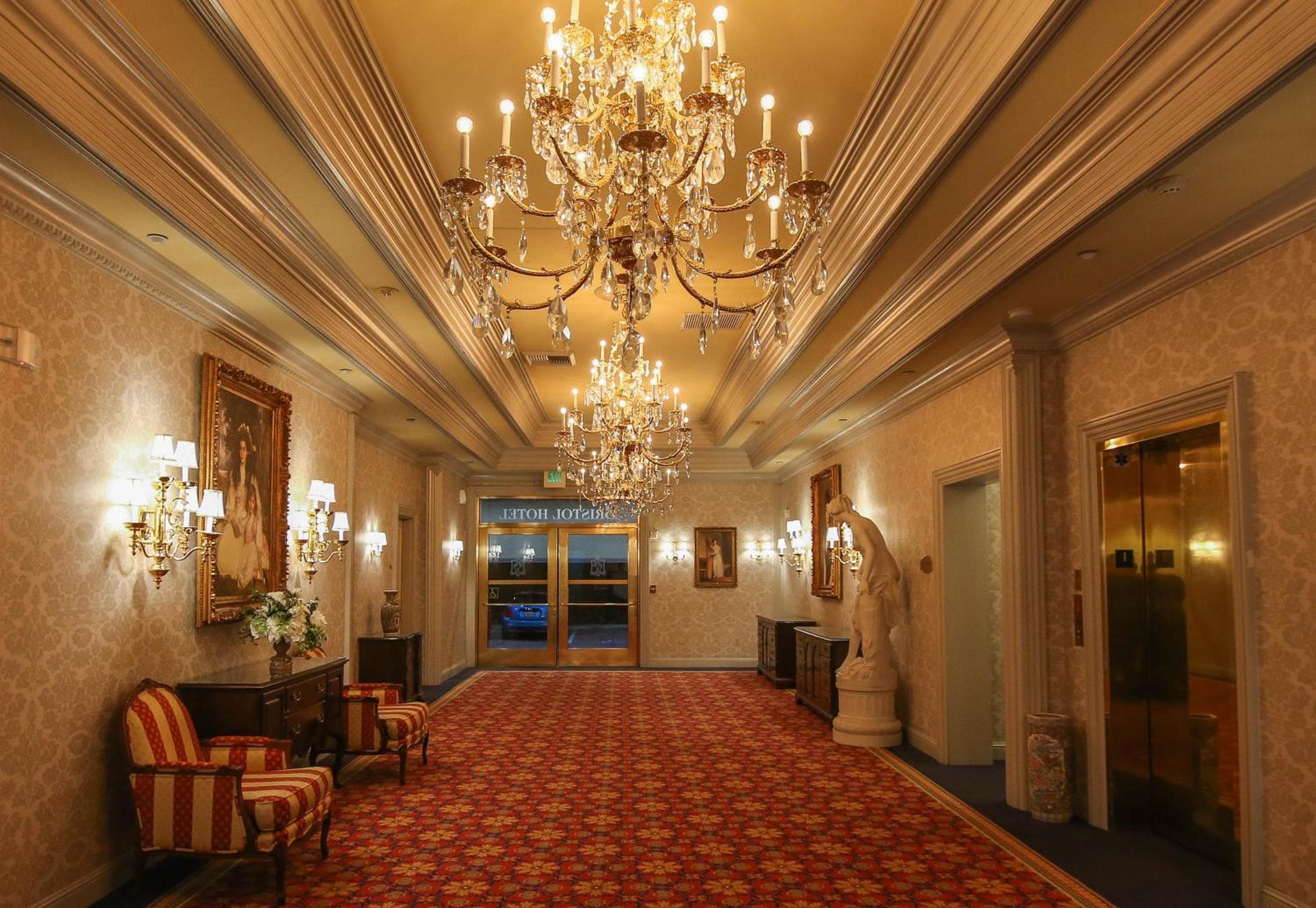 The Bristol Hotel Campbell San Jose