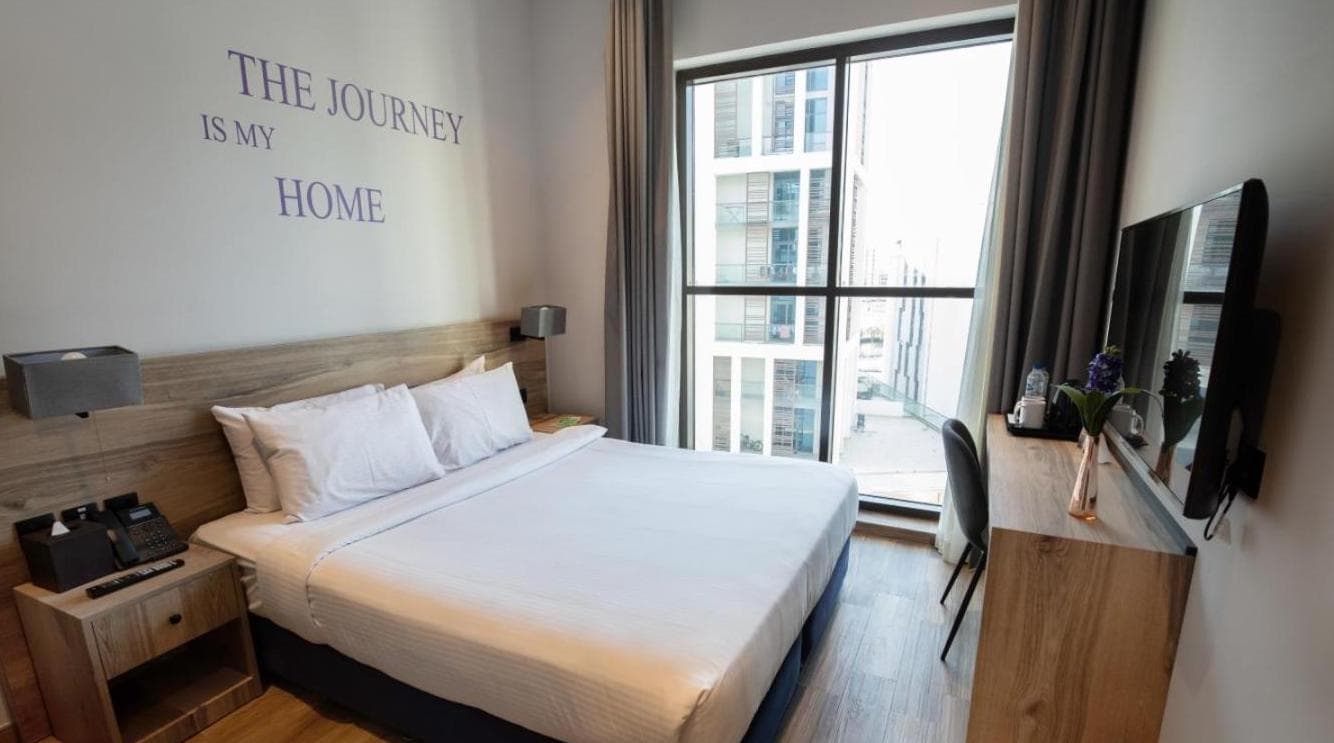 Kingsgate Canal Hotel LLC