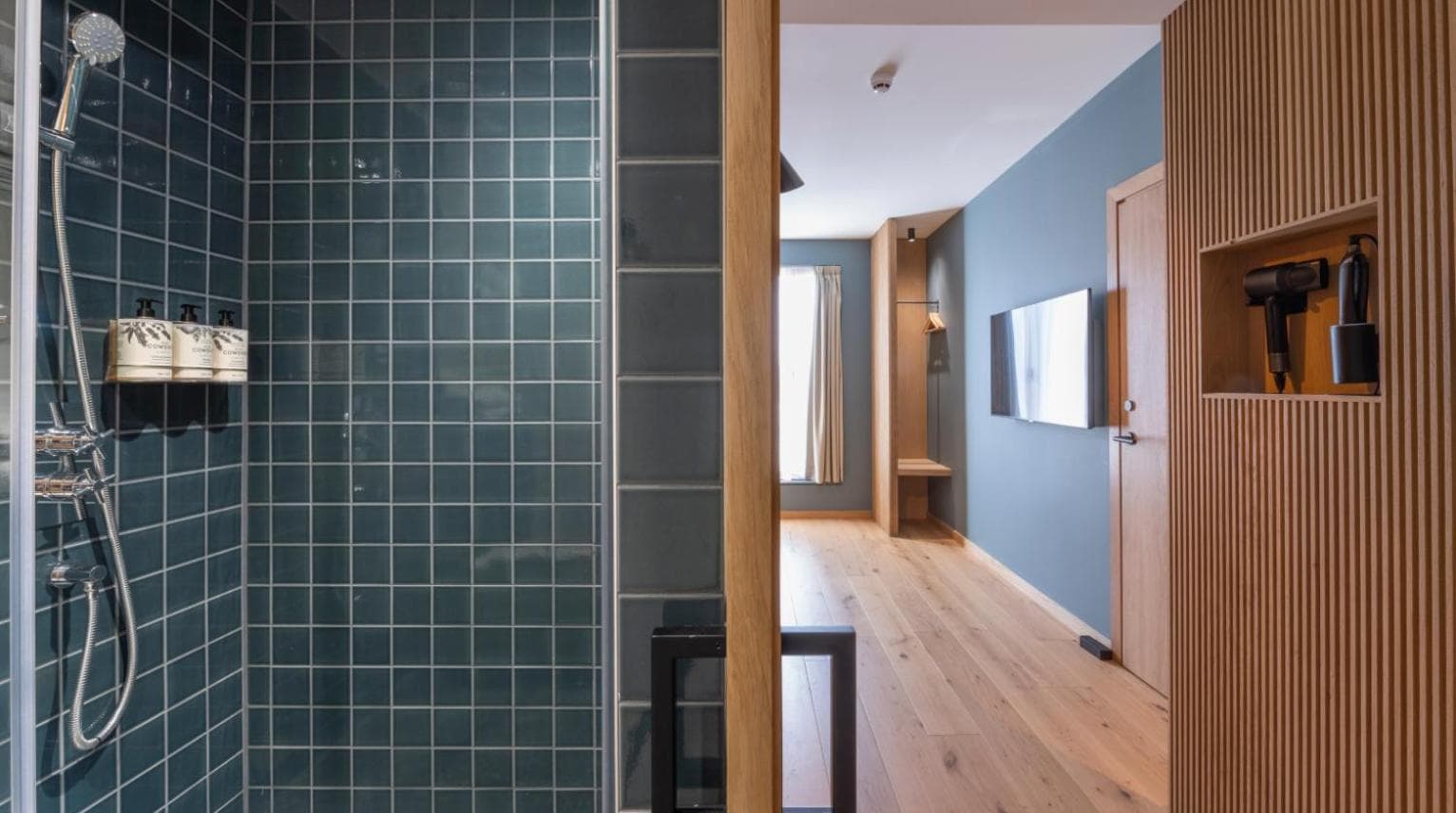 Mollie's Motel & Diner Bristol