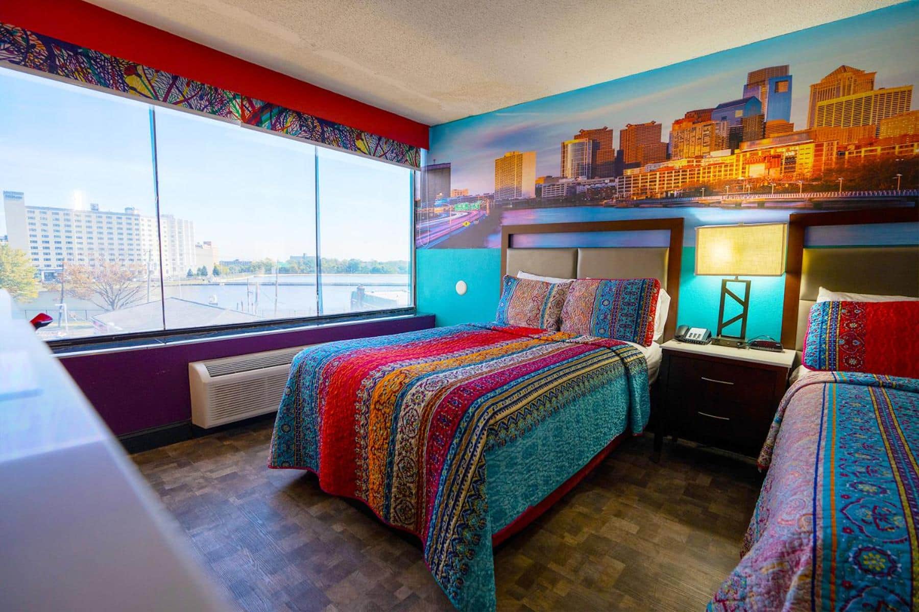 Philly Inn & Suites