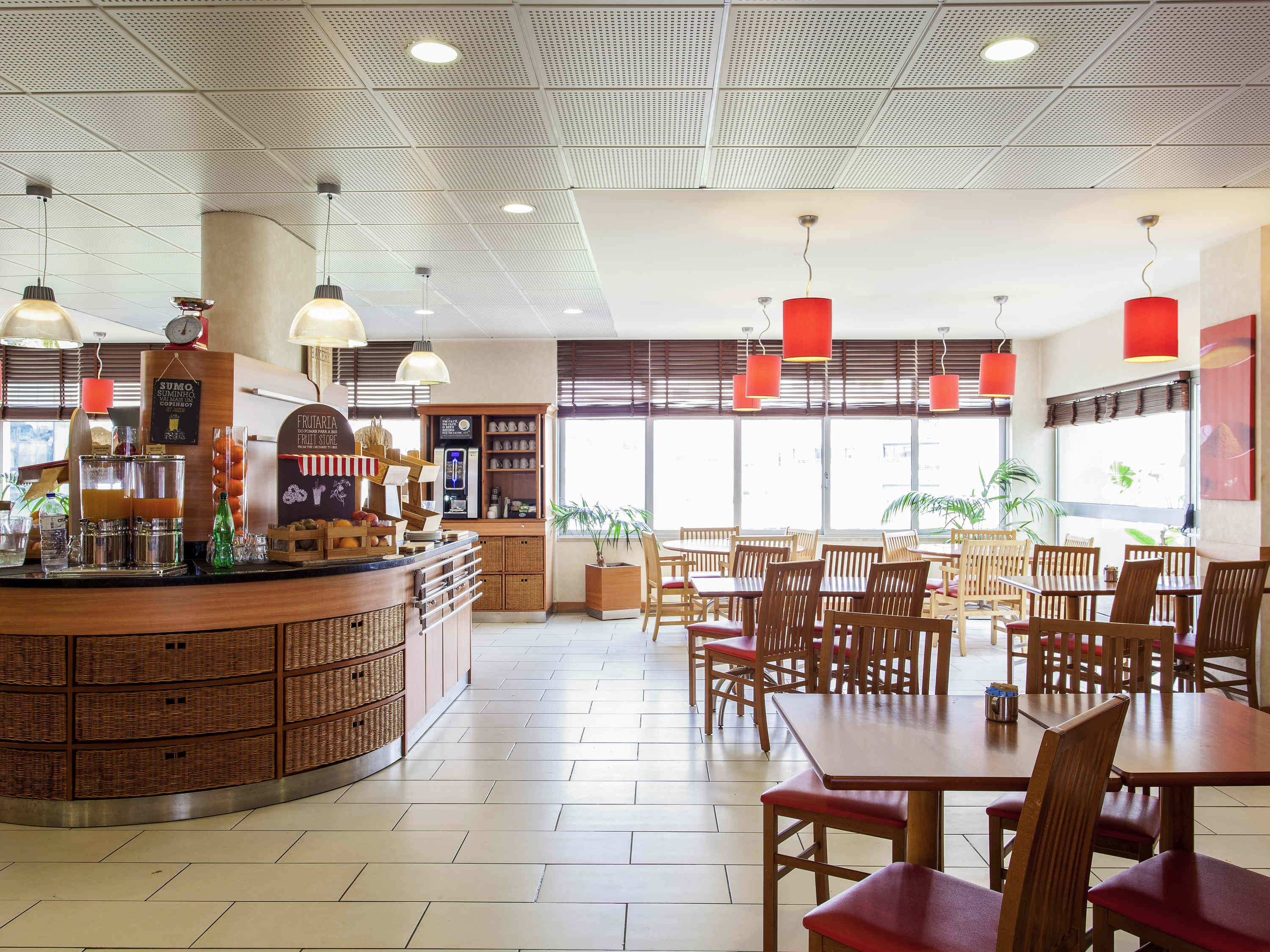 ibis Lisboa Jose Malhoa