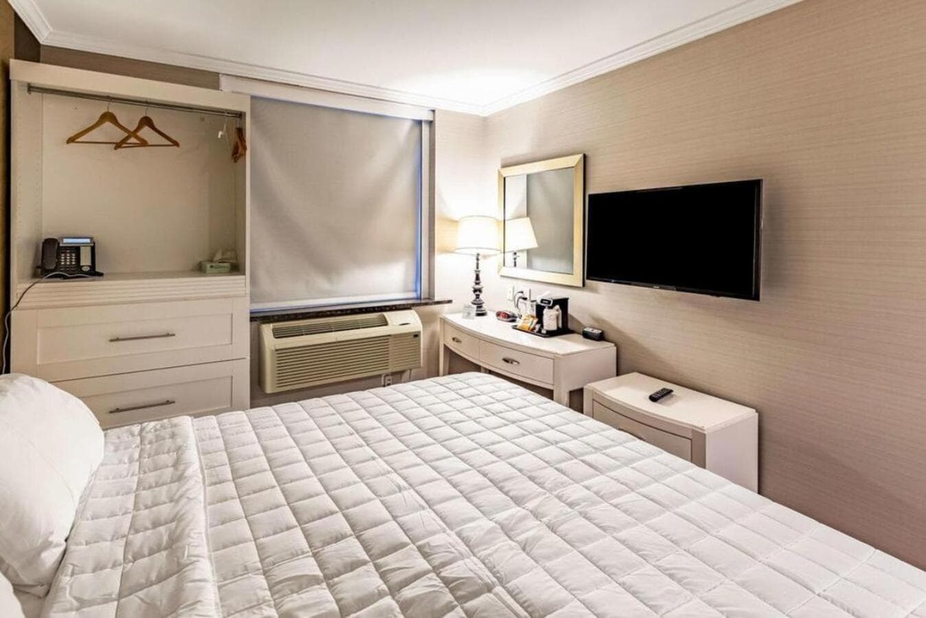 Umbrella Hotel Brooklyn