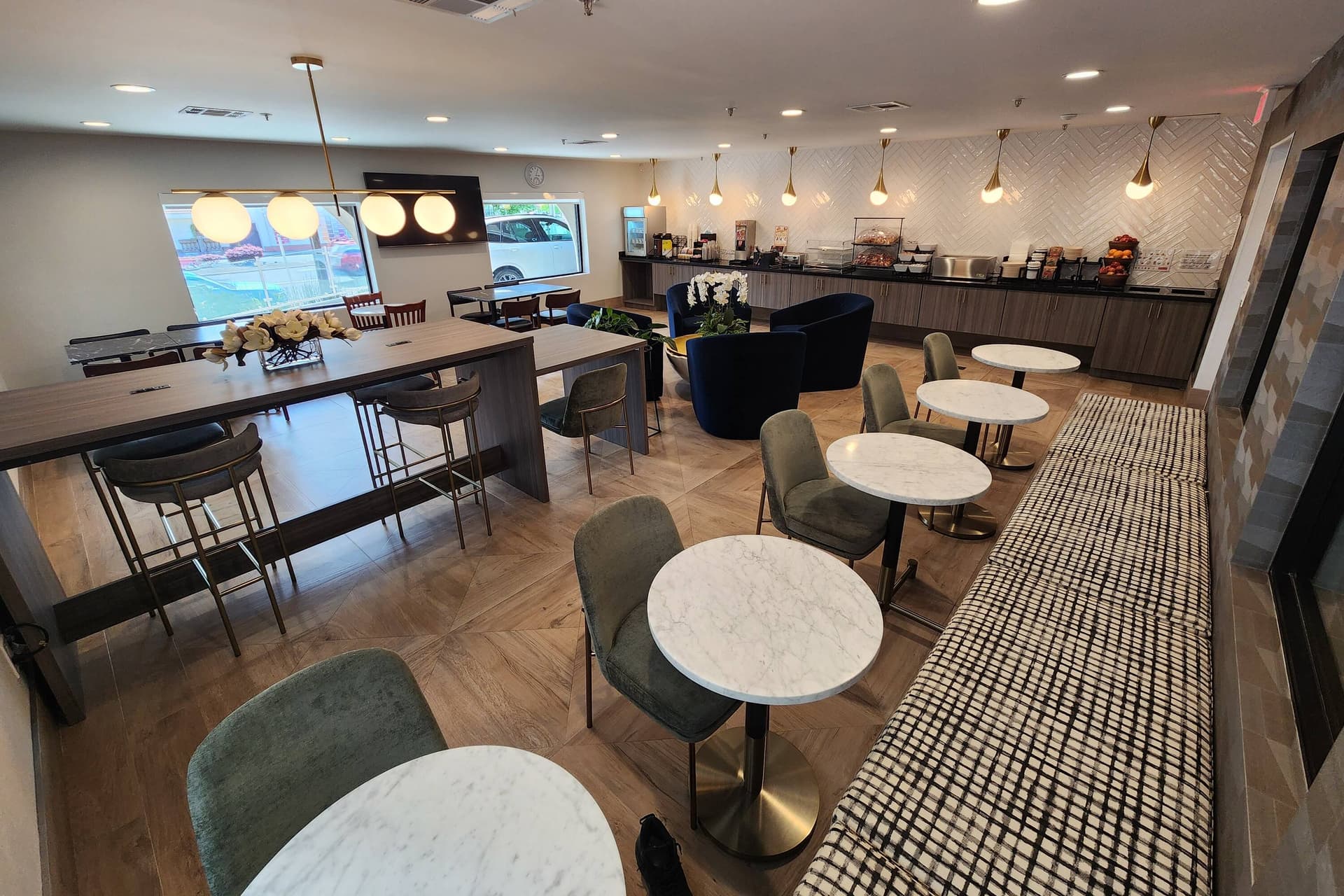 La Quinta Inn & Suites by Wyndham San Francisco Airport West