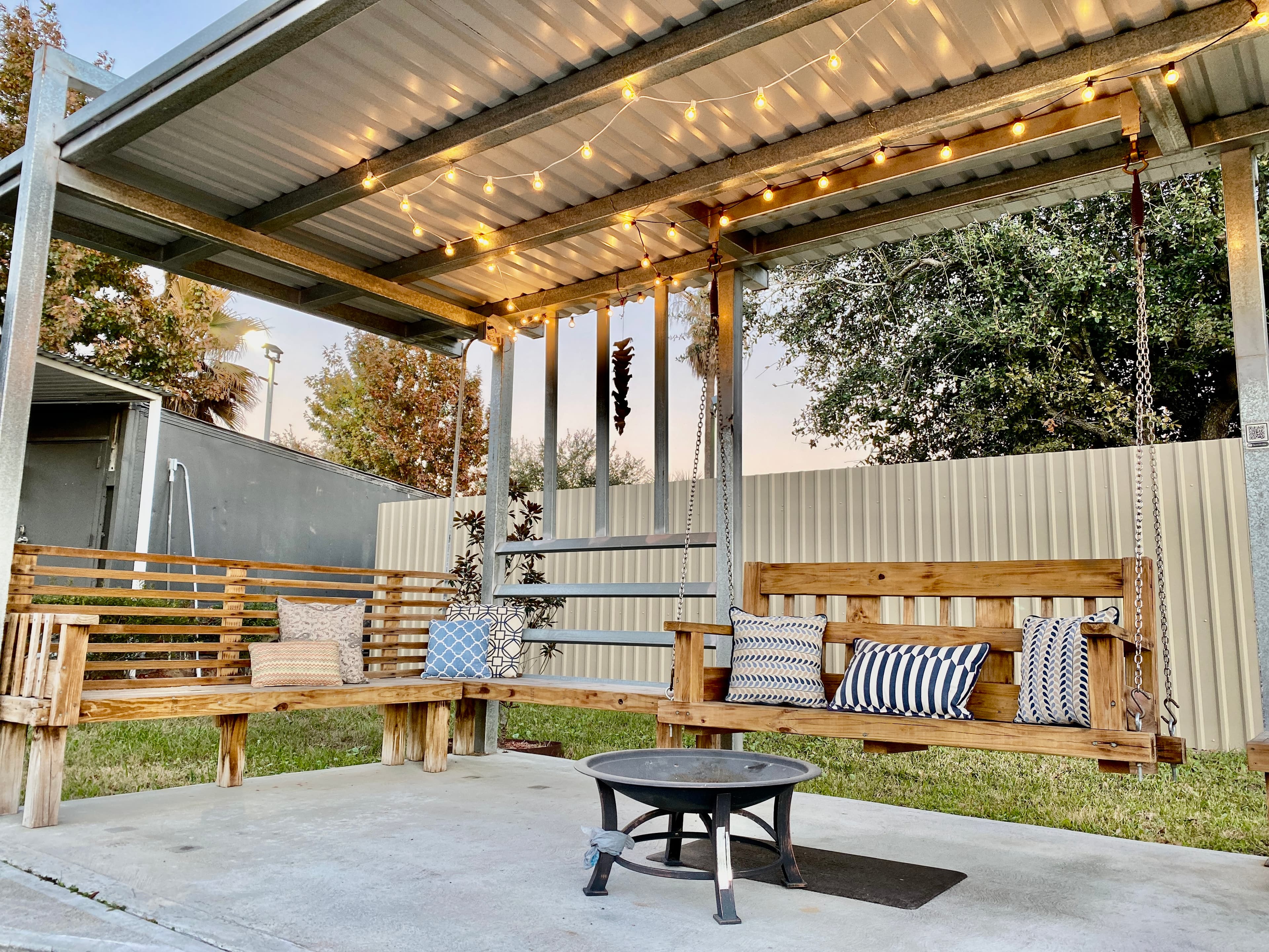 Island Suites Hobby Airport