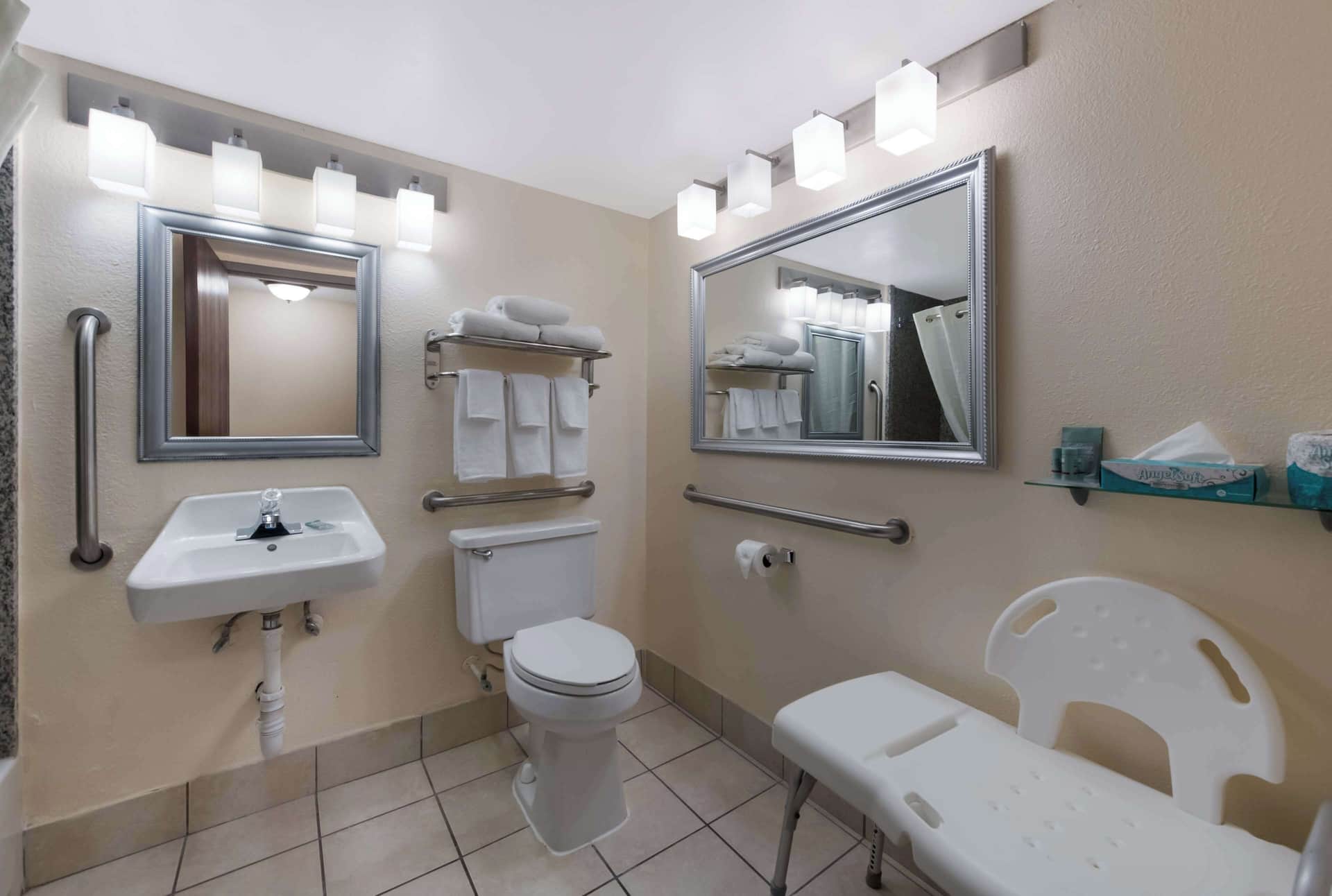 Best Western Hampton Coliseum Inn