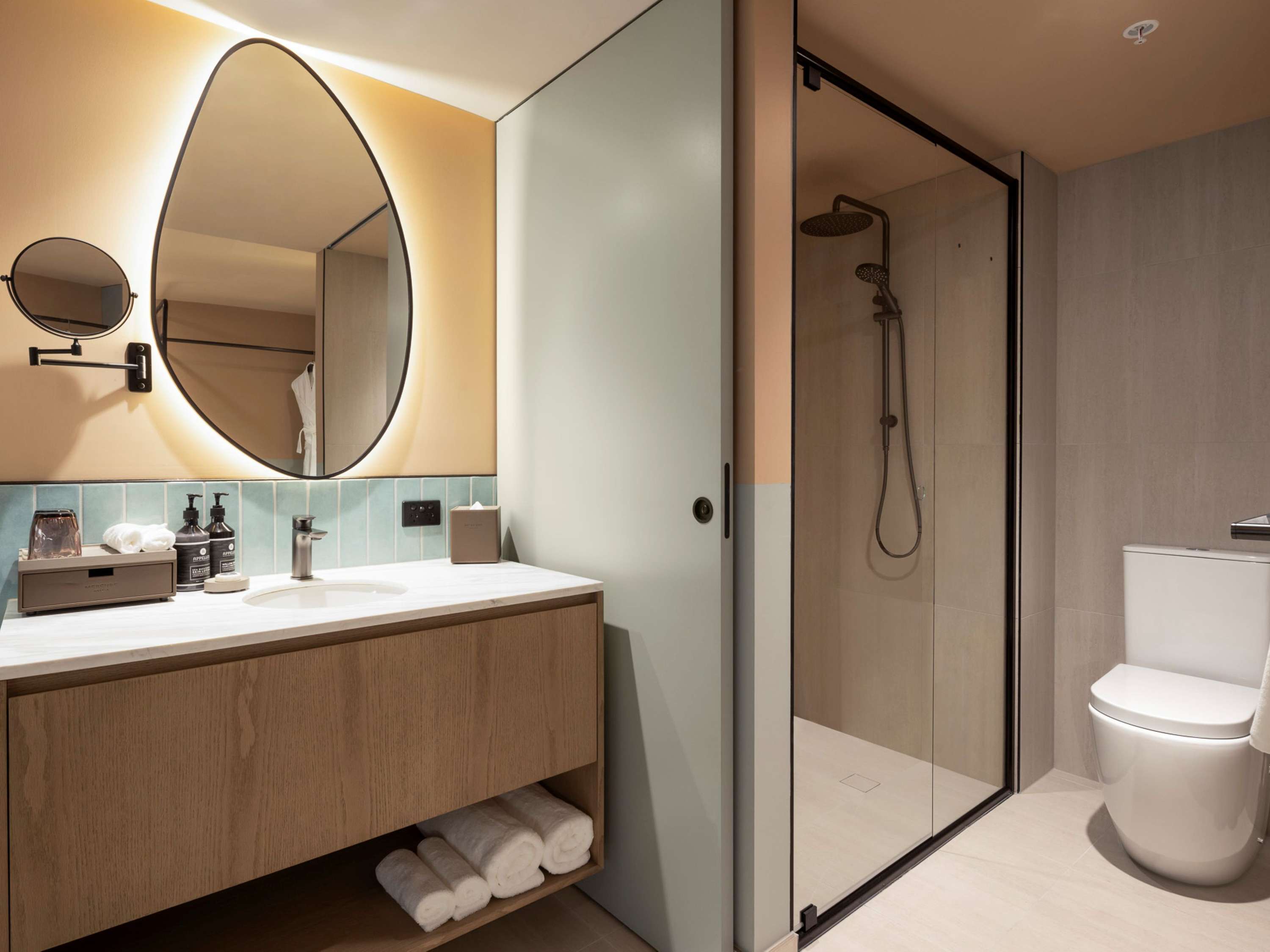 Mercure Melbourne La Trobe Street