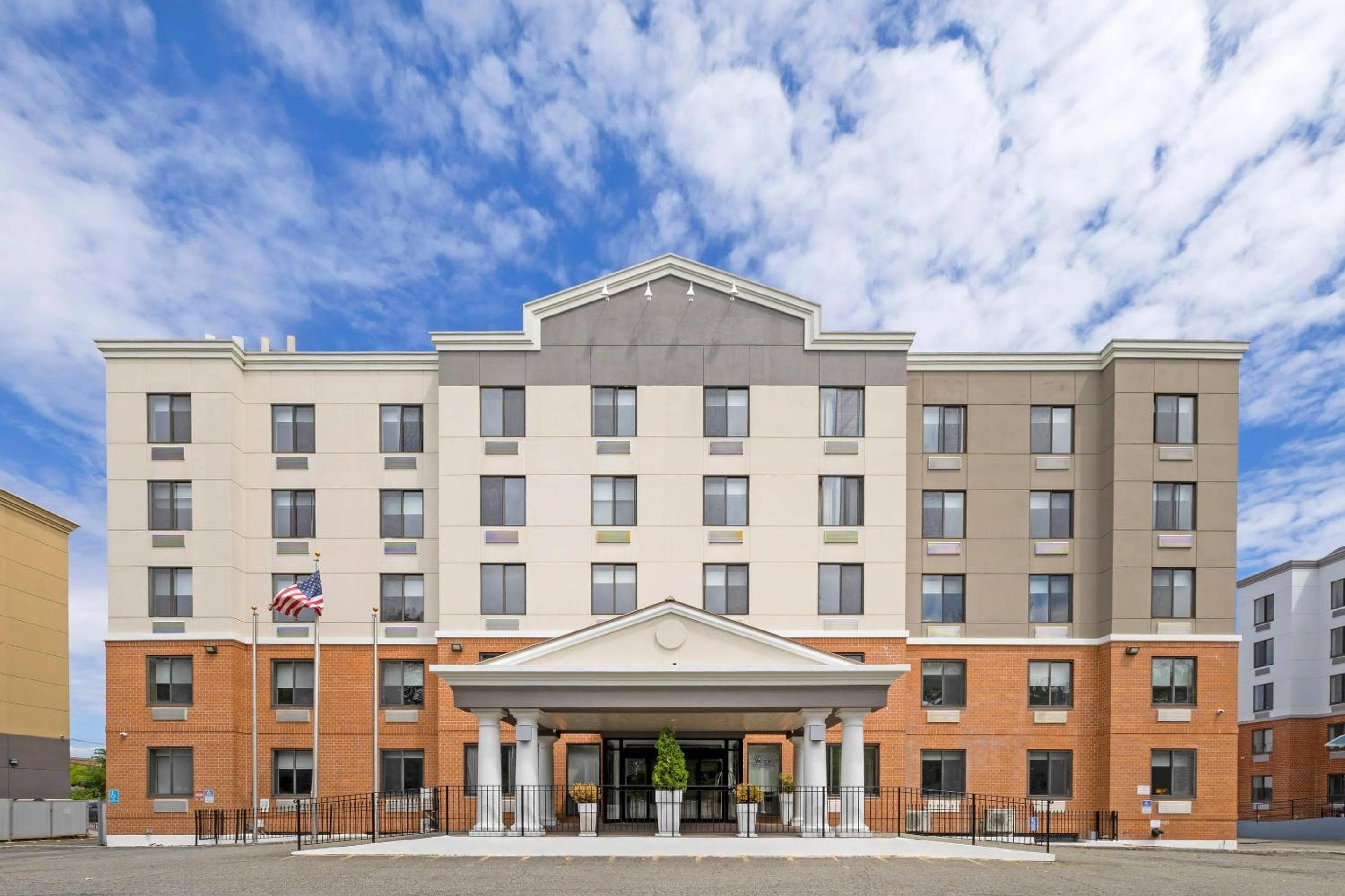 Country Inn & Suites by Radisson, Staten Island