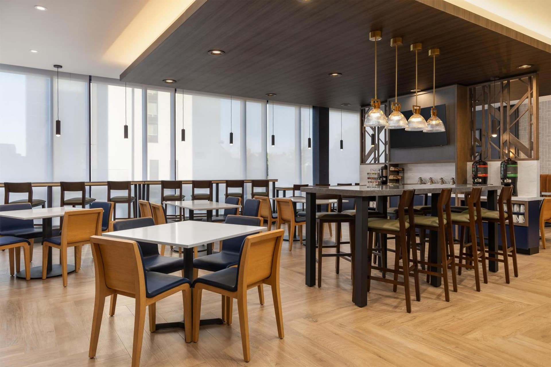 Hyatt Place Toronto Airport