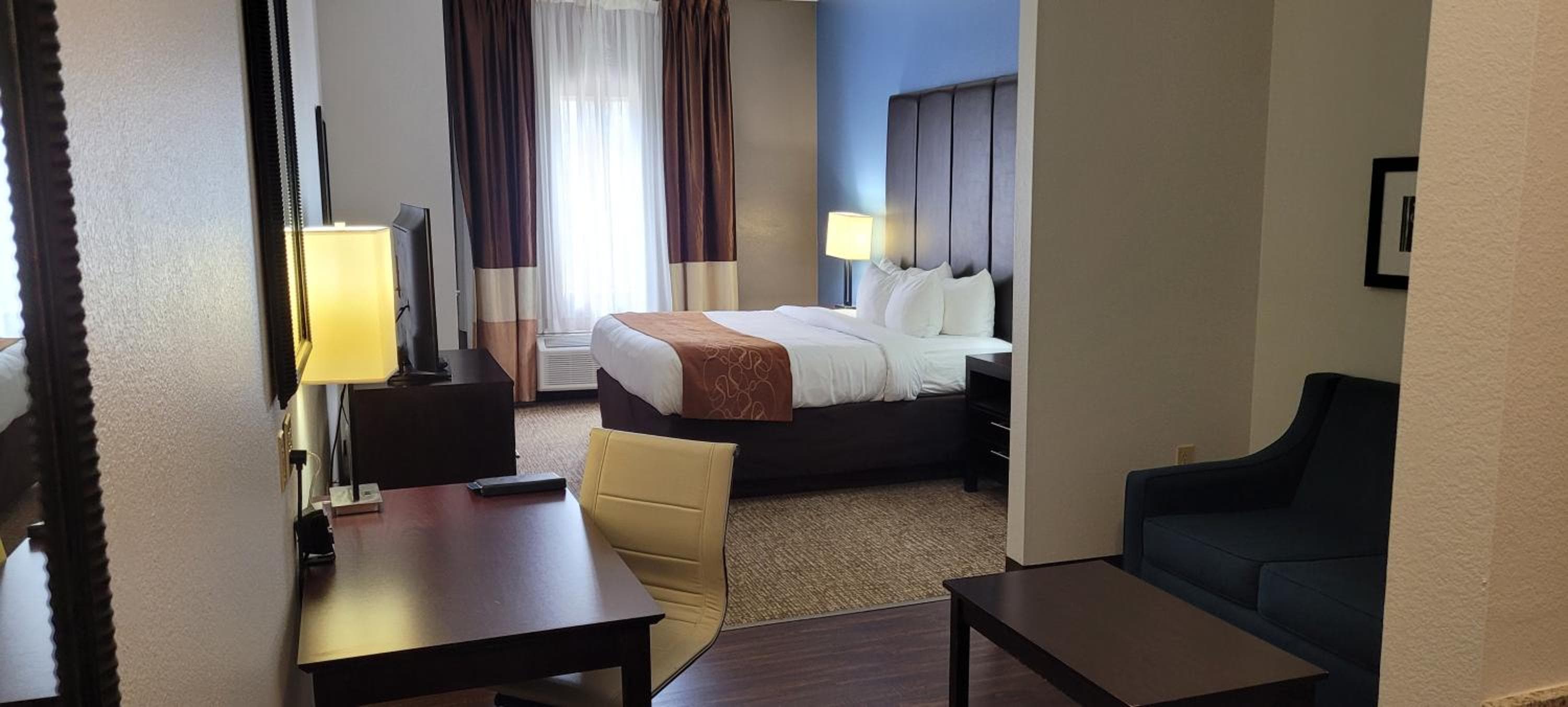 Comfort Suites Mandeville - Covington