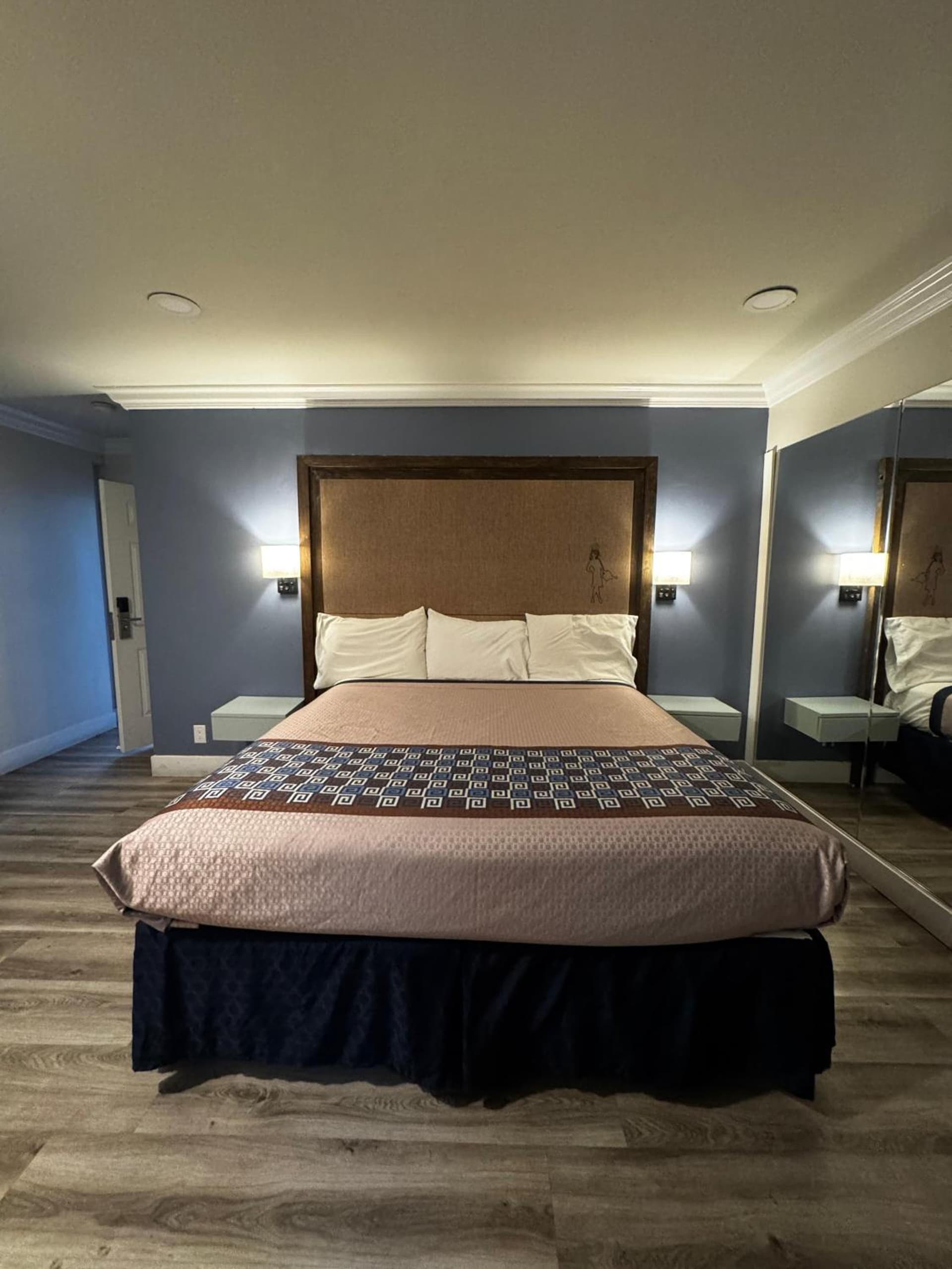 Friendship Motor Inn