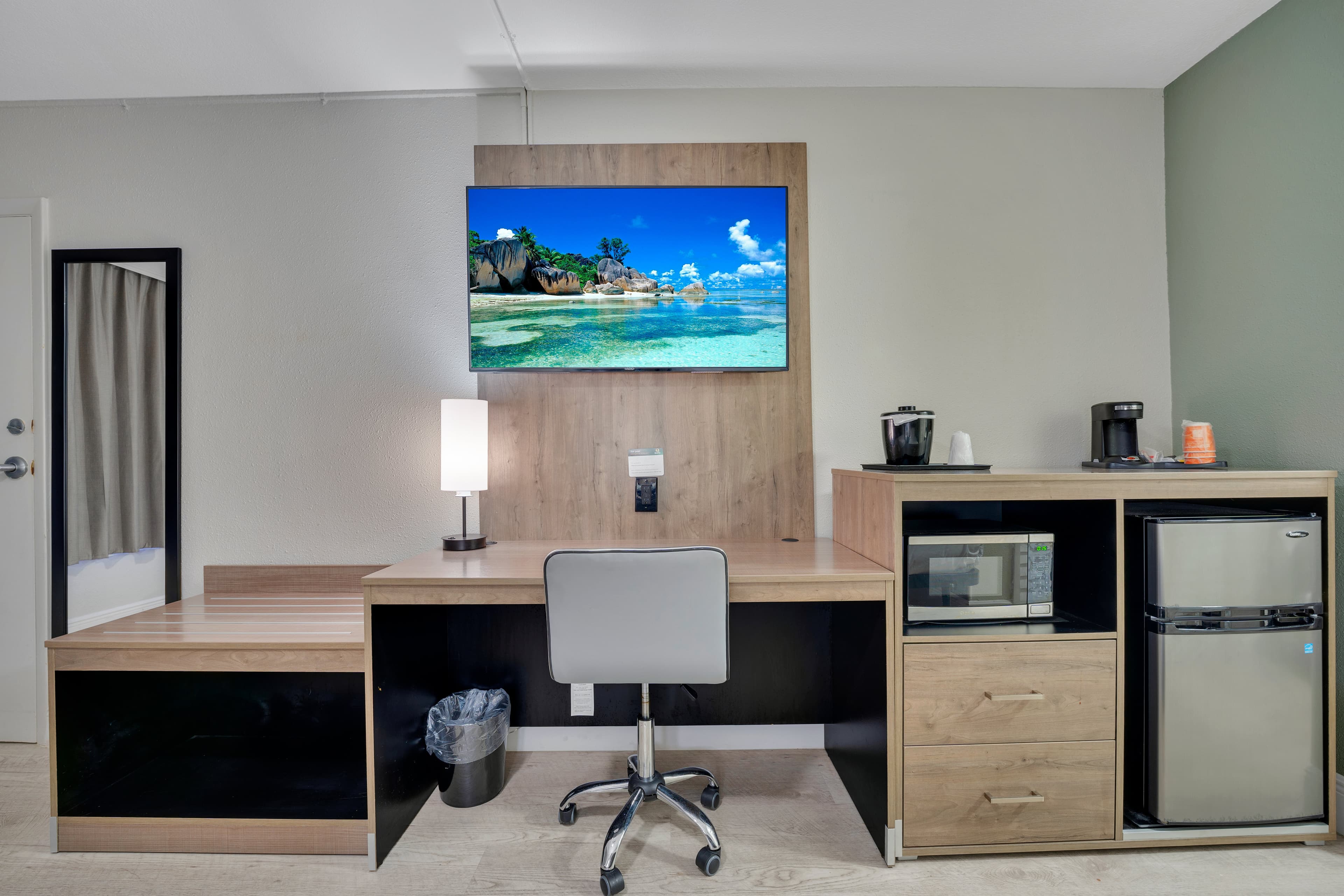 Quality Inn & Suites Hollywood Boulevard