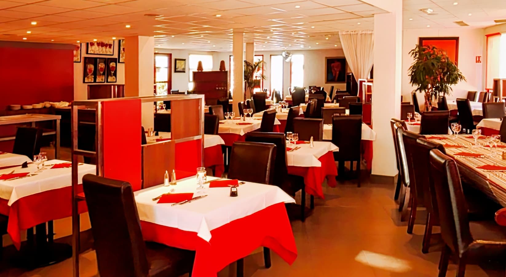 The Originals City Ascotel Lille Grand Stade