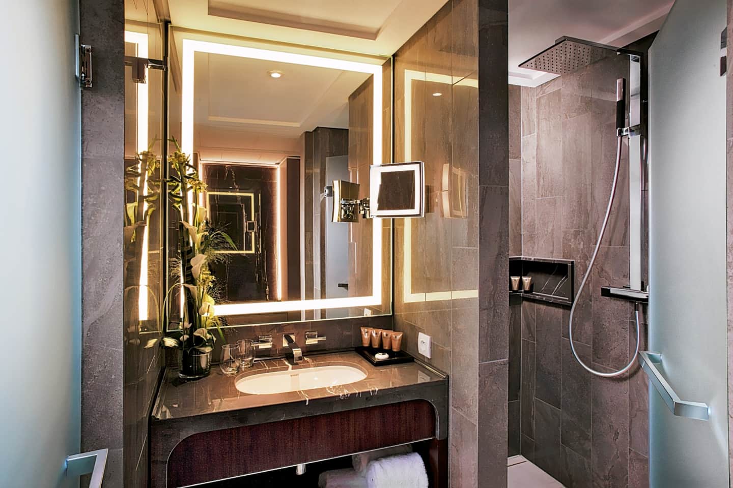 Tangla Hotel Brussels