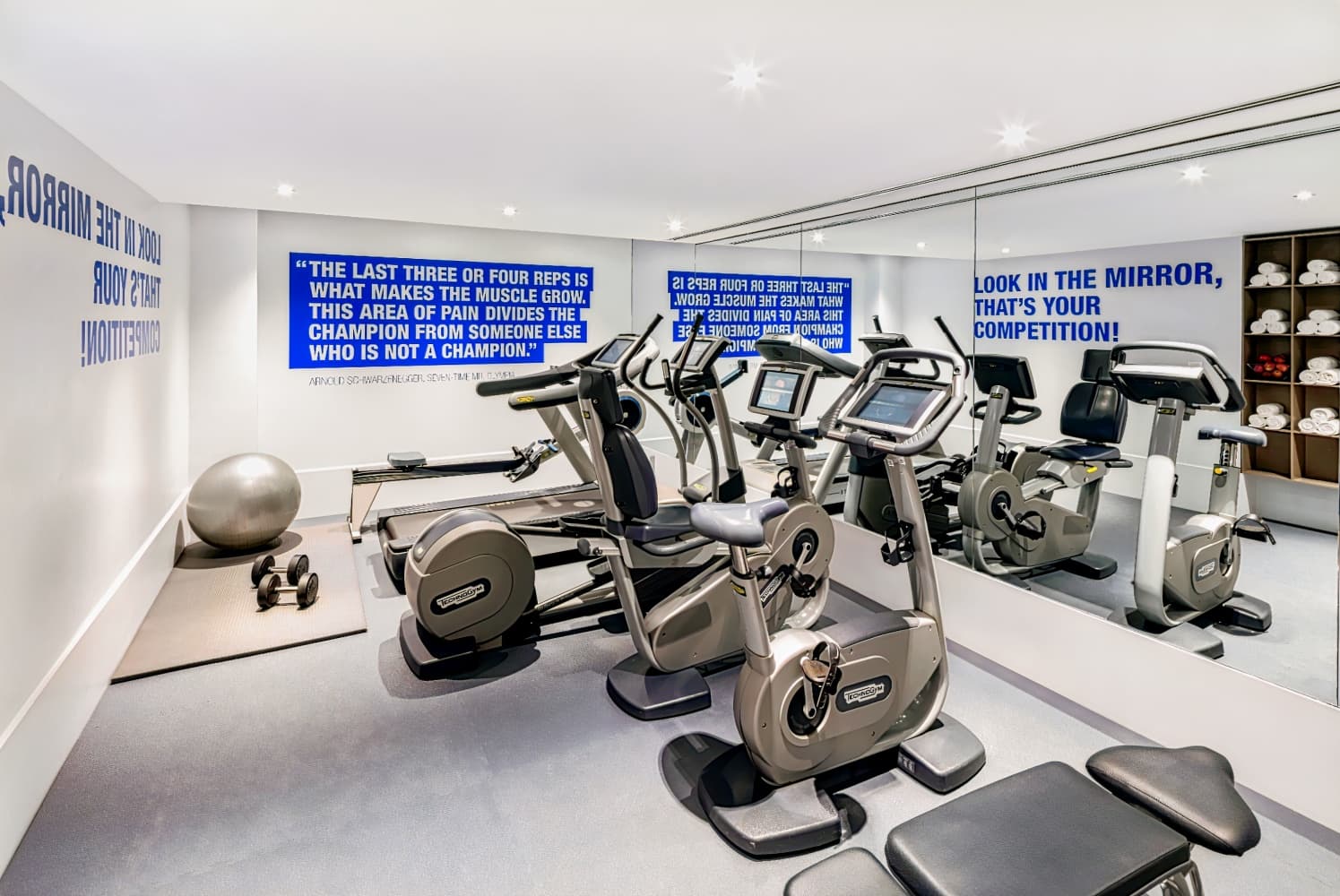 Radisson Blu Hotel, London Leicester Square